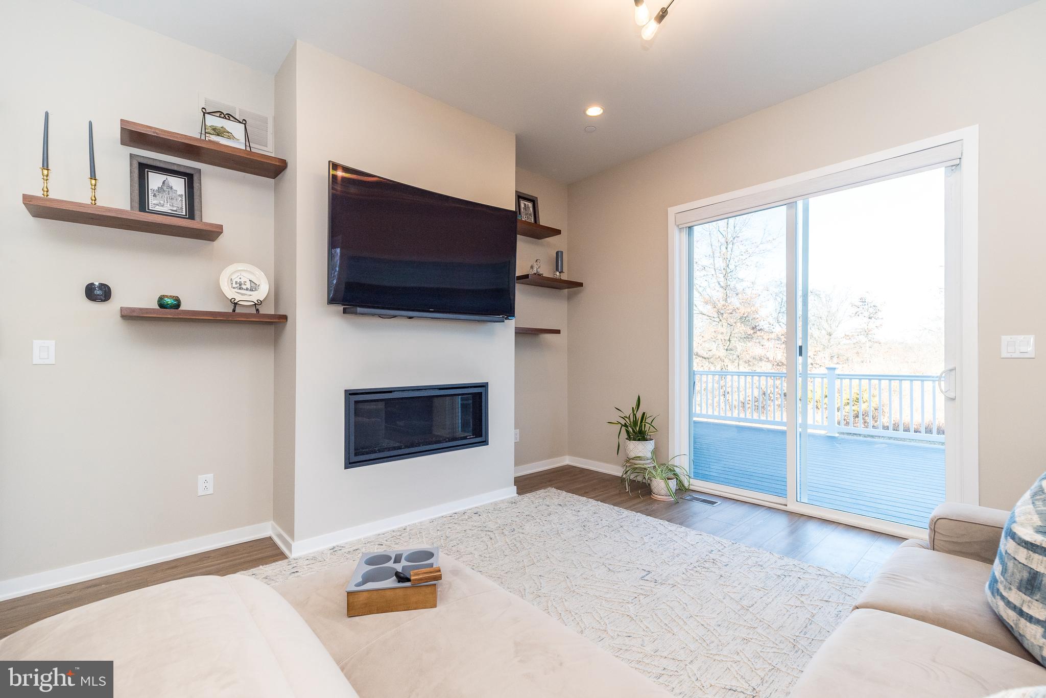 RESERVE AT EMERSON FARM - Residential