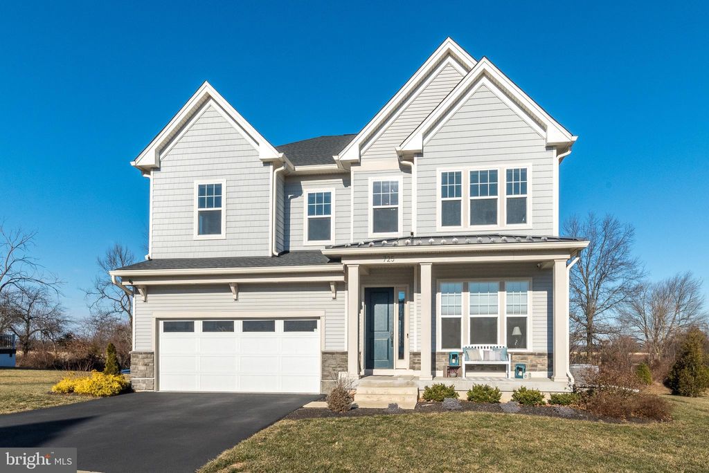 Photo of 725 Conrad Drive, WARRINGTON, PA 18976 (MLS # PABU2112314)