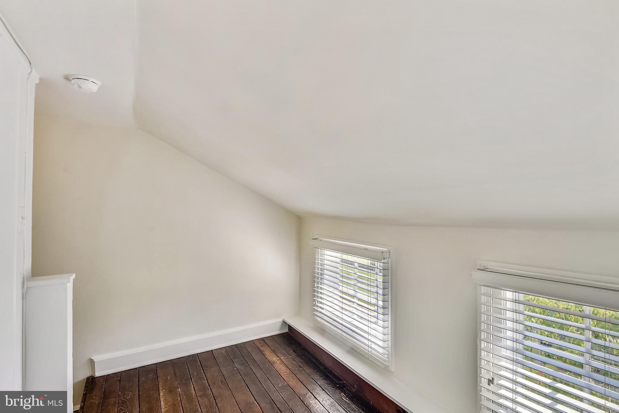 OLD TOWN ALEXANDRIA - Residential