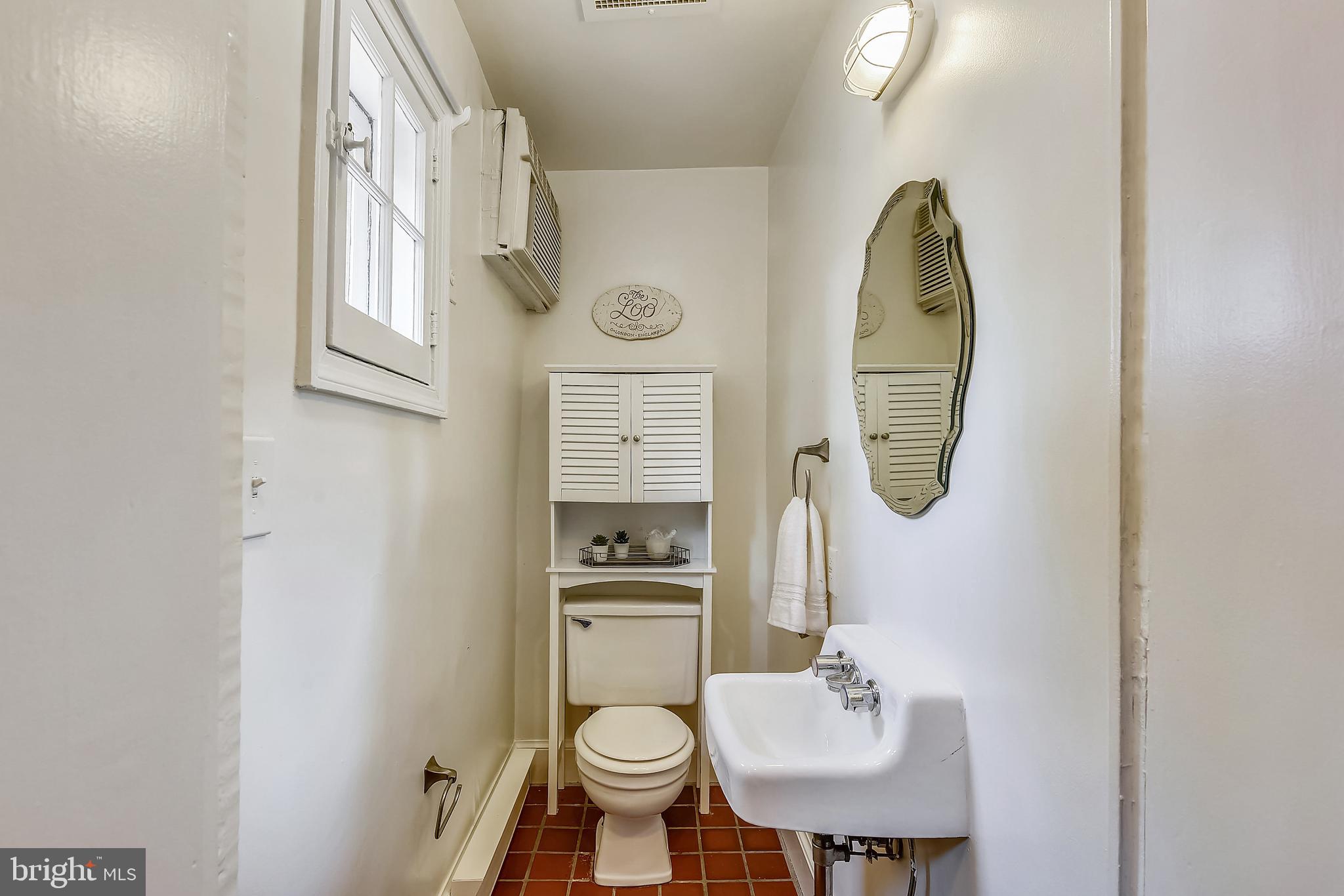 OLD TOWN ALEXANDRIA - Residential