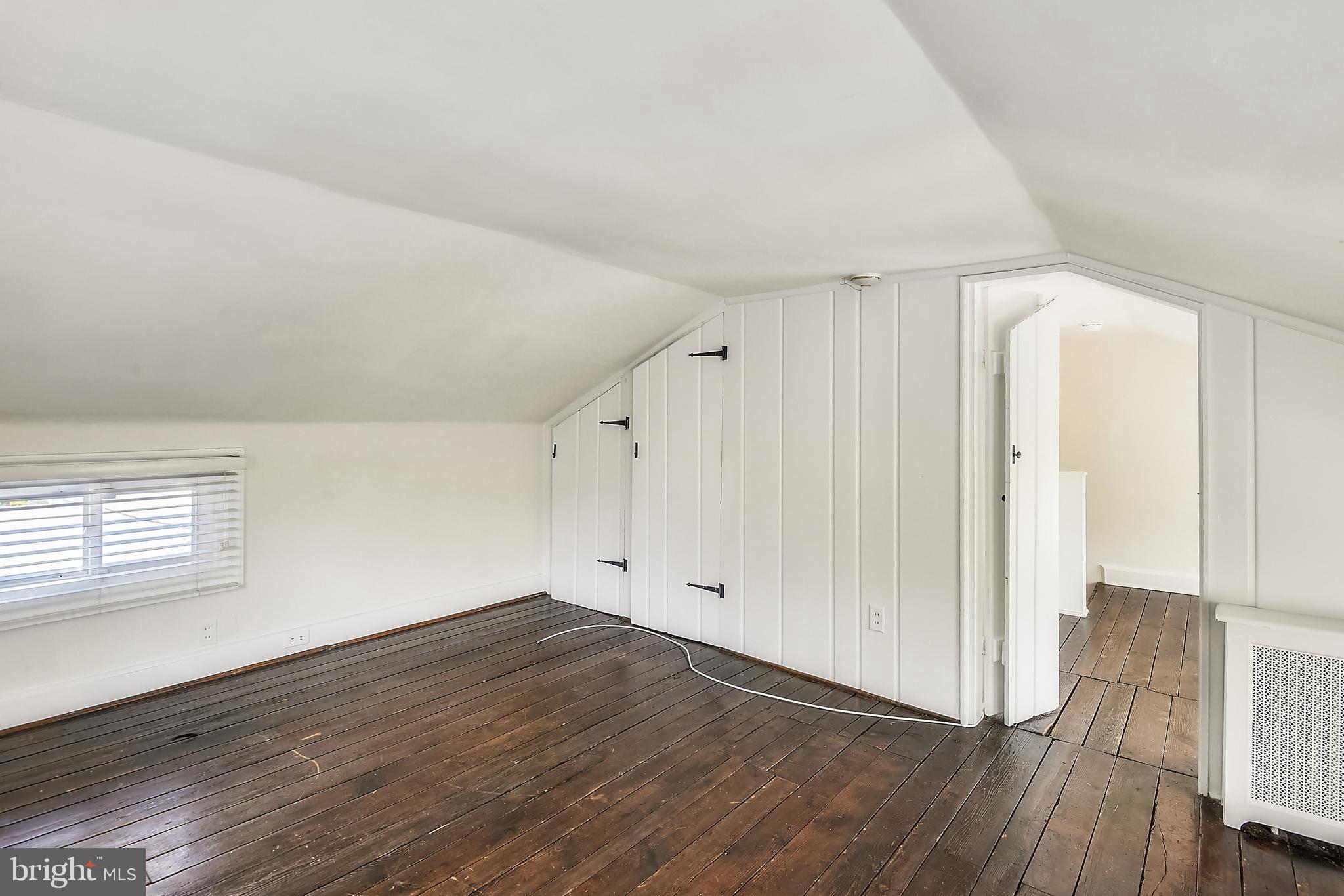 OLD TOWN ALEXANDRIA - Residential