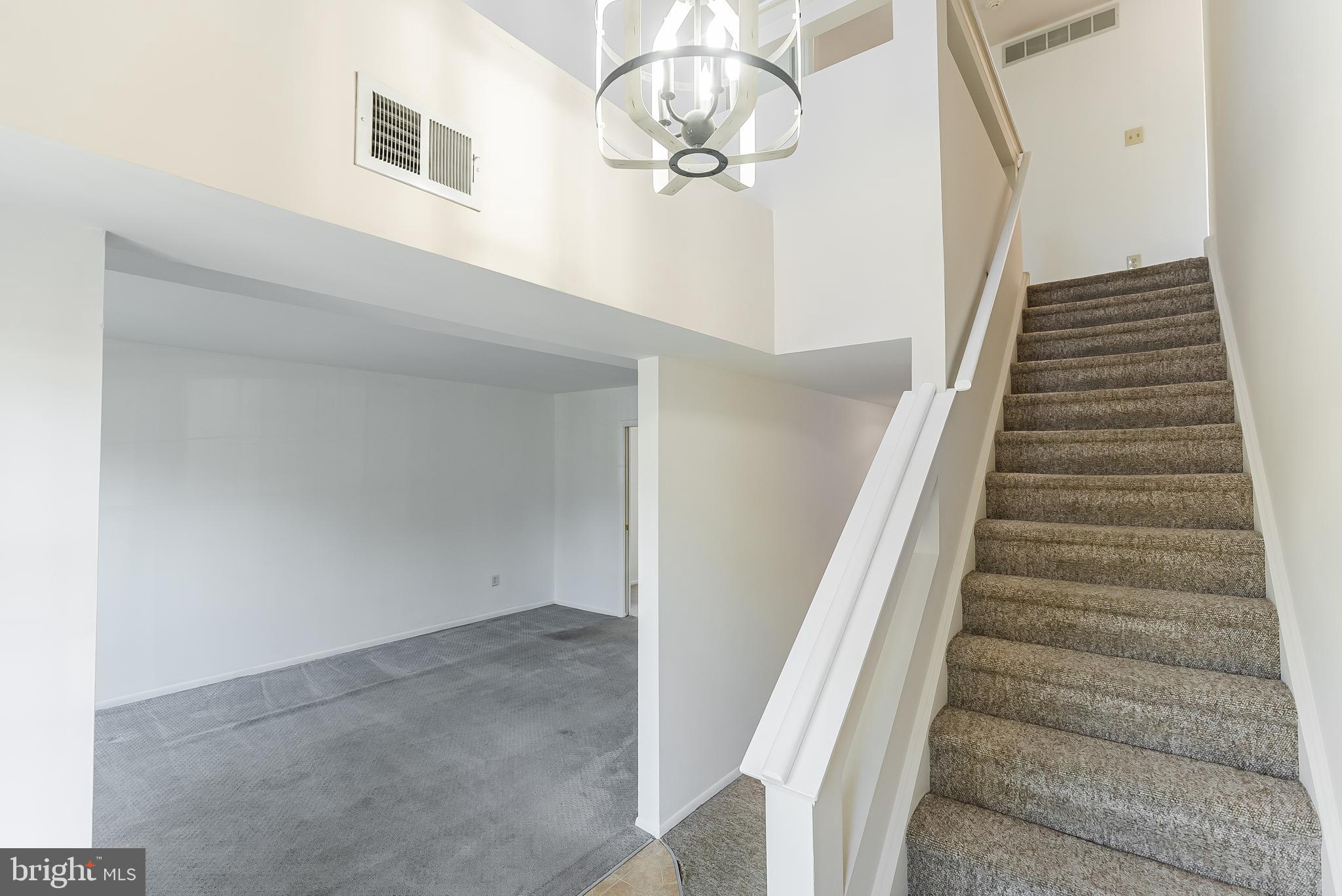 PHILADELPHIA (NORTHEAST) - Residential