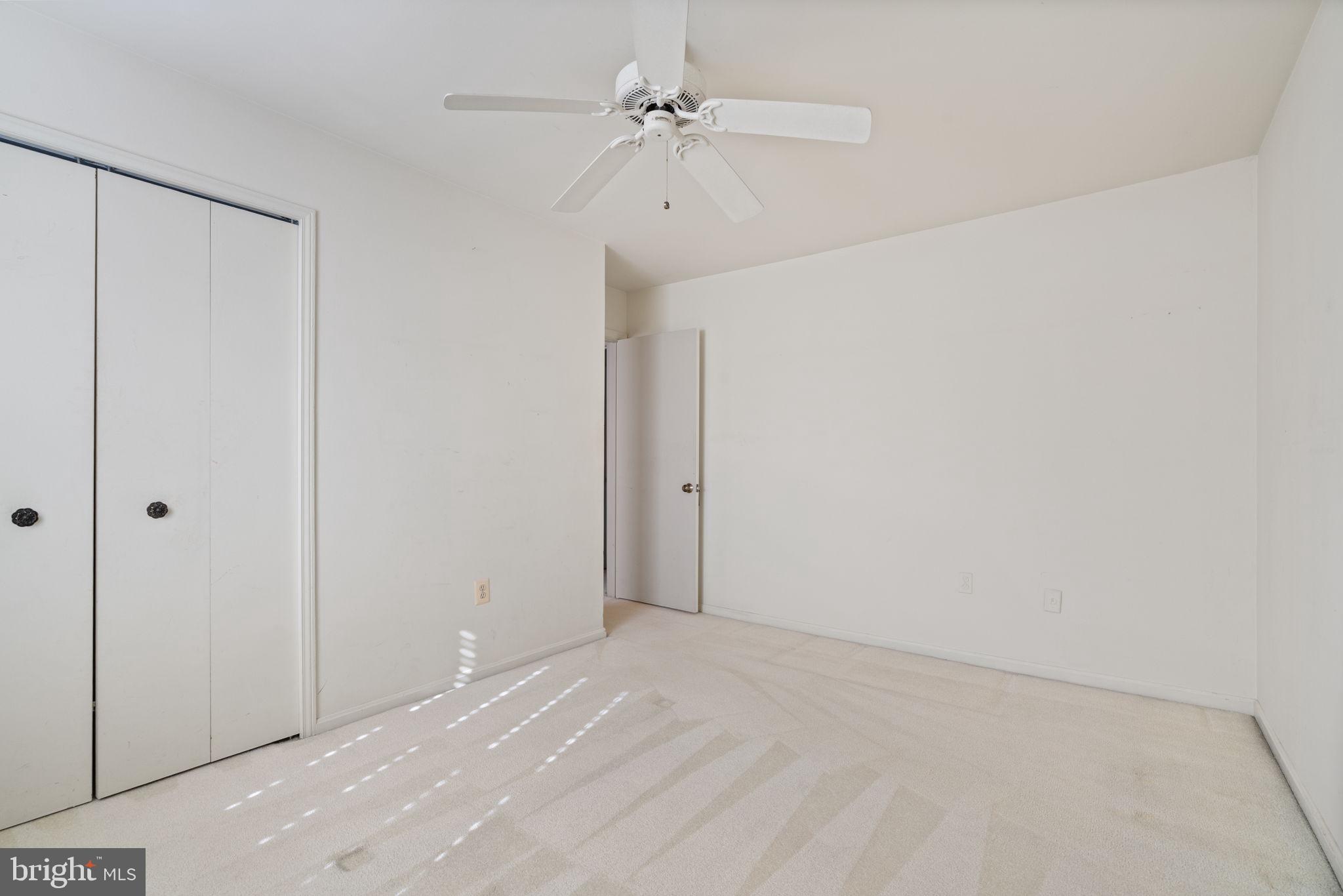 LAKEWOOD HILLS - Residential