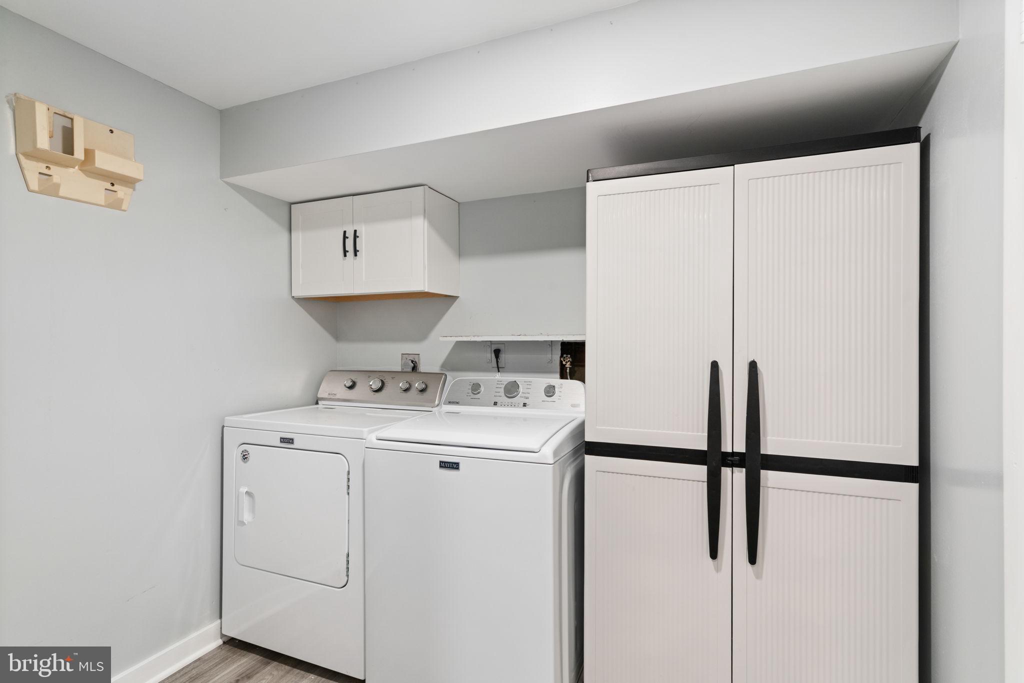 LAKEWOOD HILLS - Residential