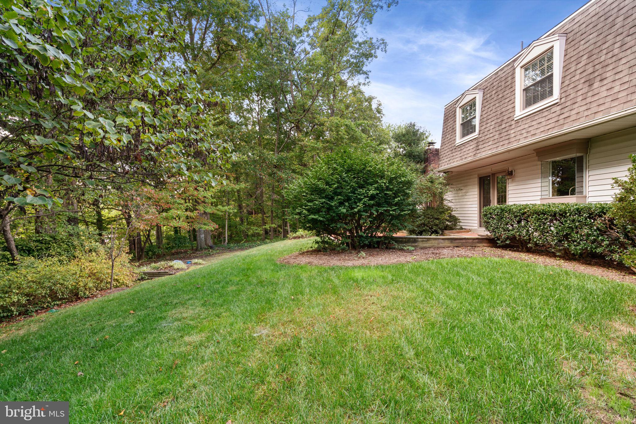 LAKEWOOD HILLS - Residential