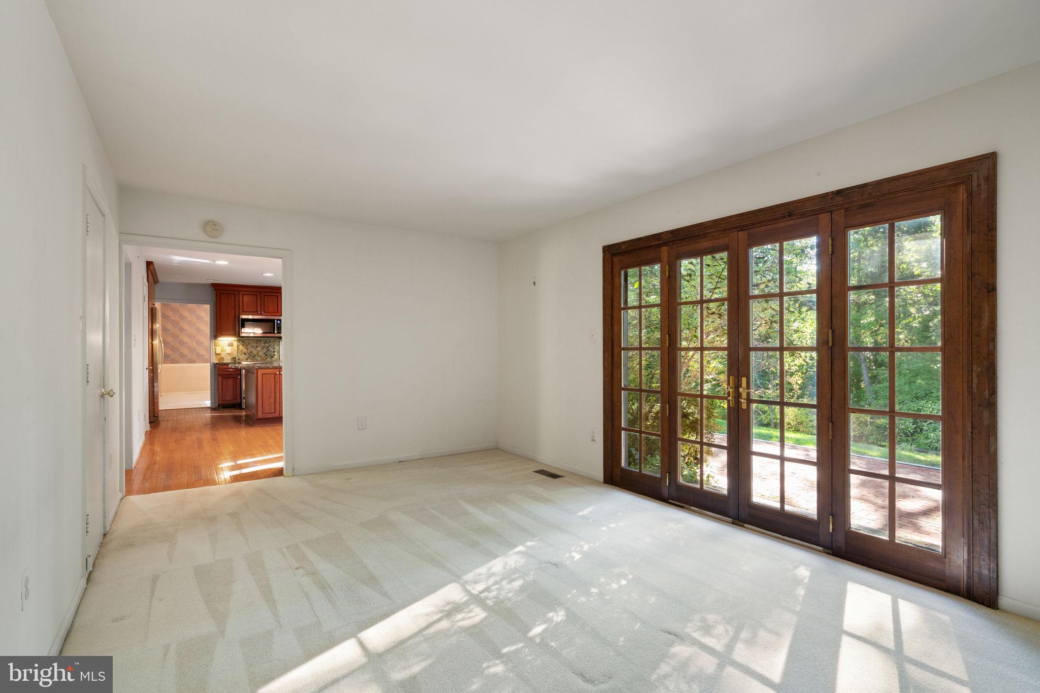 LAKEWOOD HILLS - Residential