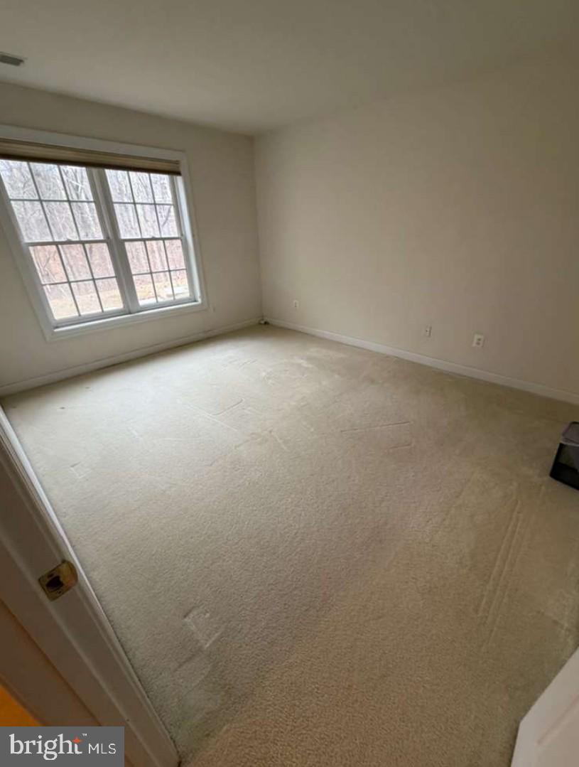 CASCADES - Residential Lease