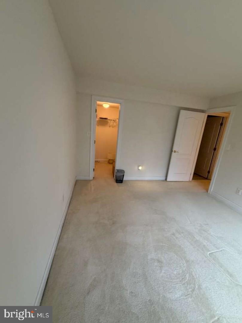 CASCADES - Residential Lease