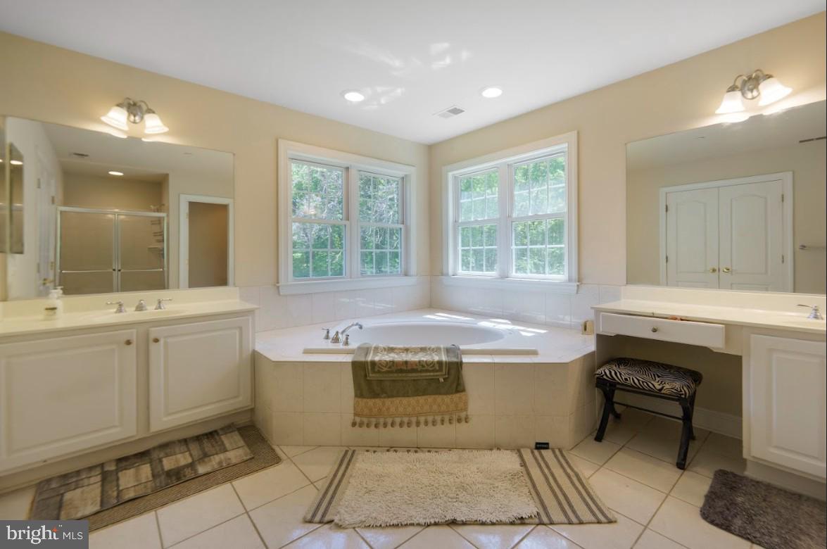 STERLING GLEN - Residential