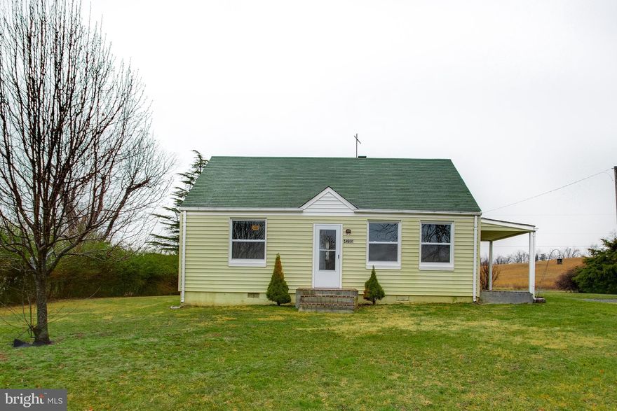 4 Bedroom Cape Cod!!!  2 Bedrooms on main, 2 Bedrooms upstairs.  HARDWOOD floors throughout.  Updated appliances.  Updated HVAC.  Updated hot water heater.  Stackable washer and dryer on the main level.