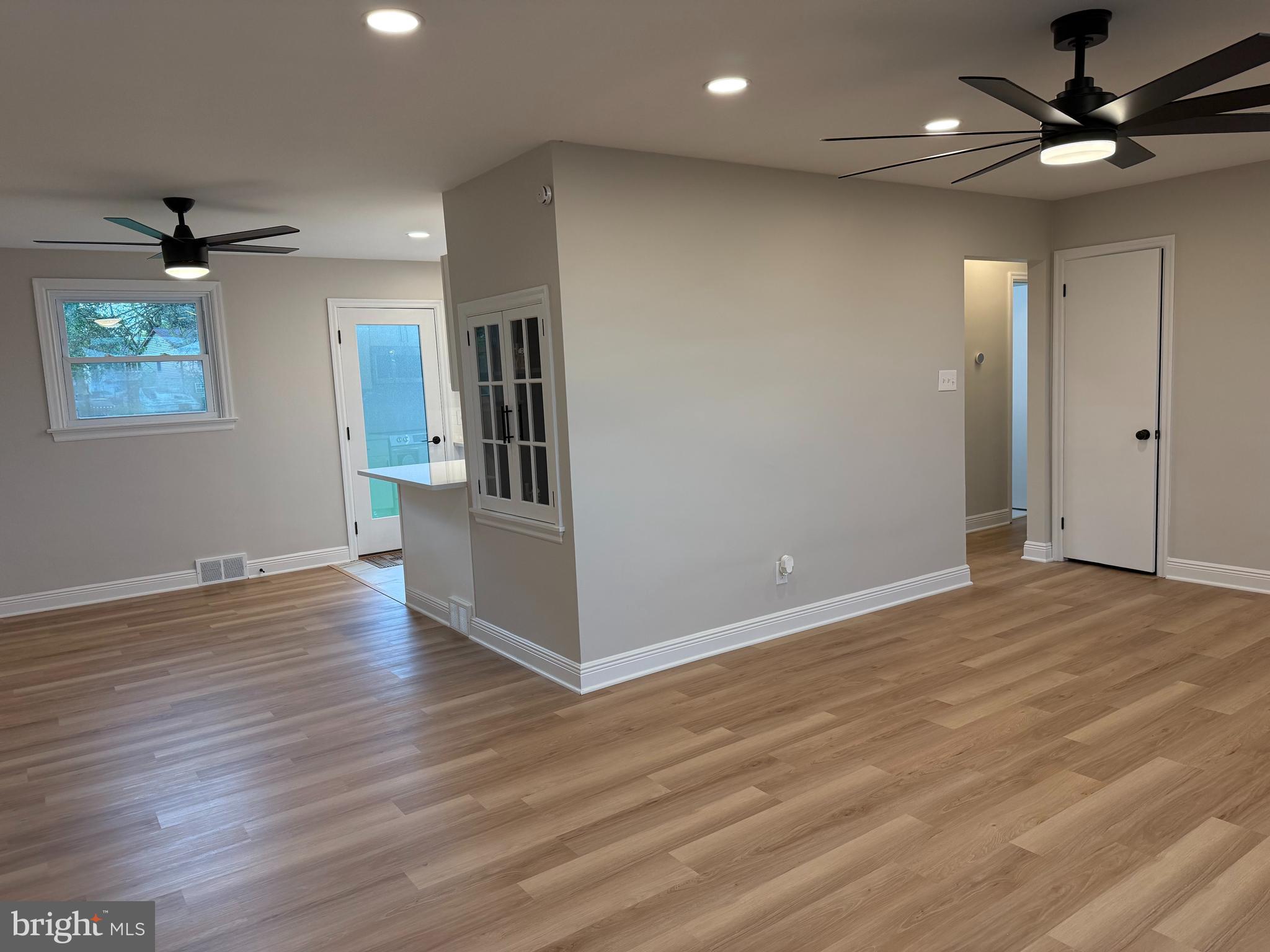 FAIRVIEW - Residential