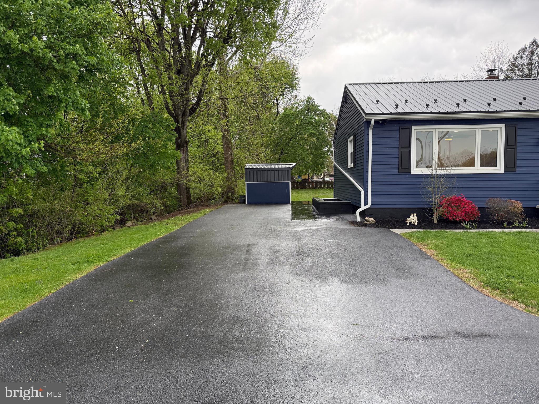 FAIRVIEW - Residential