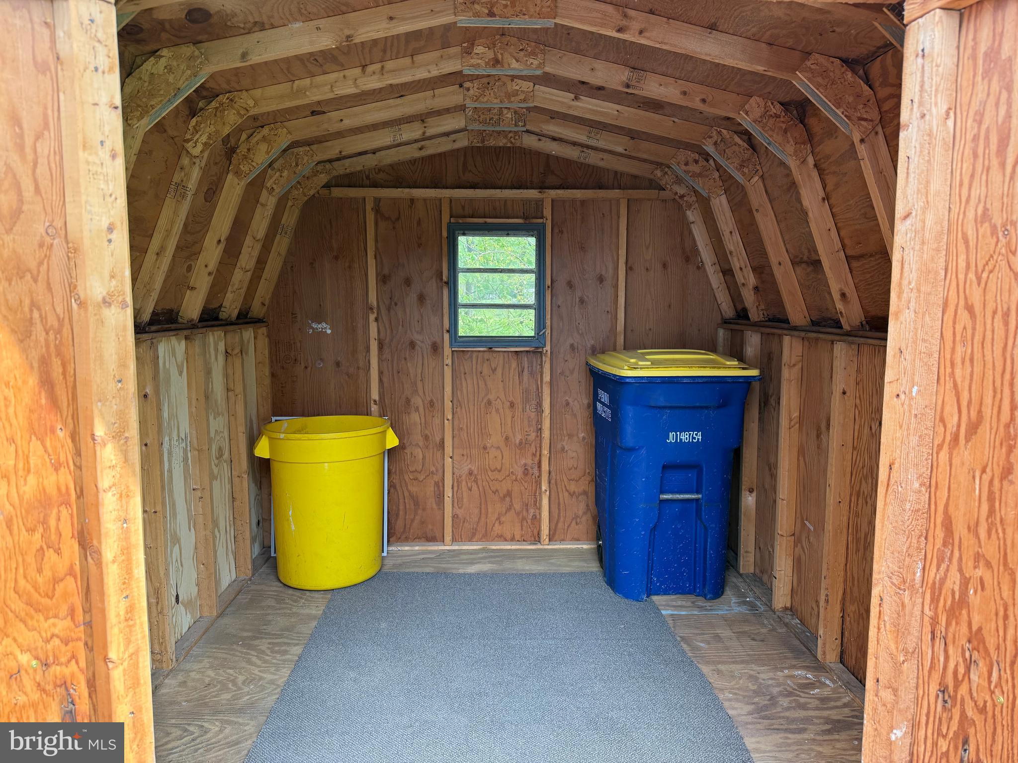 FAIRVIEW - Residential