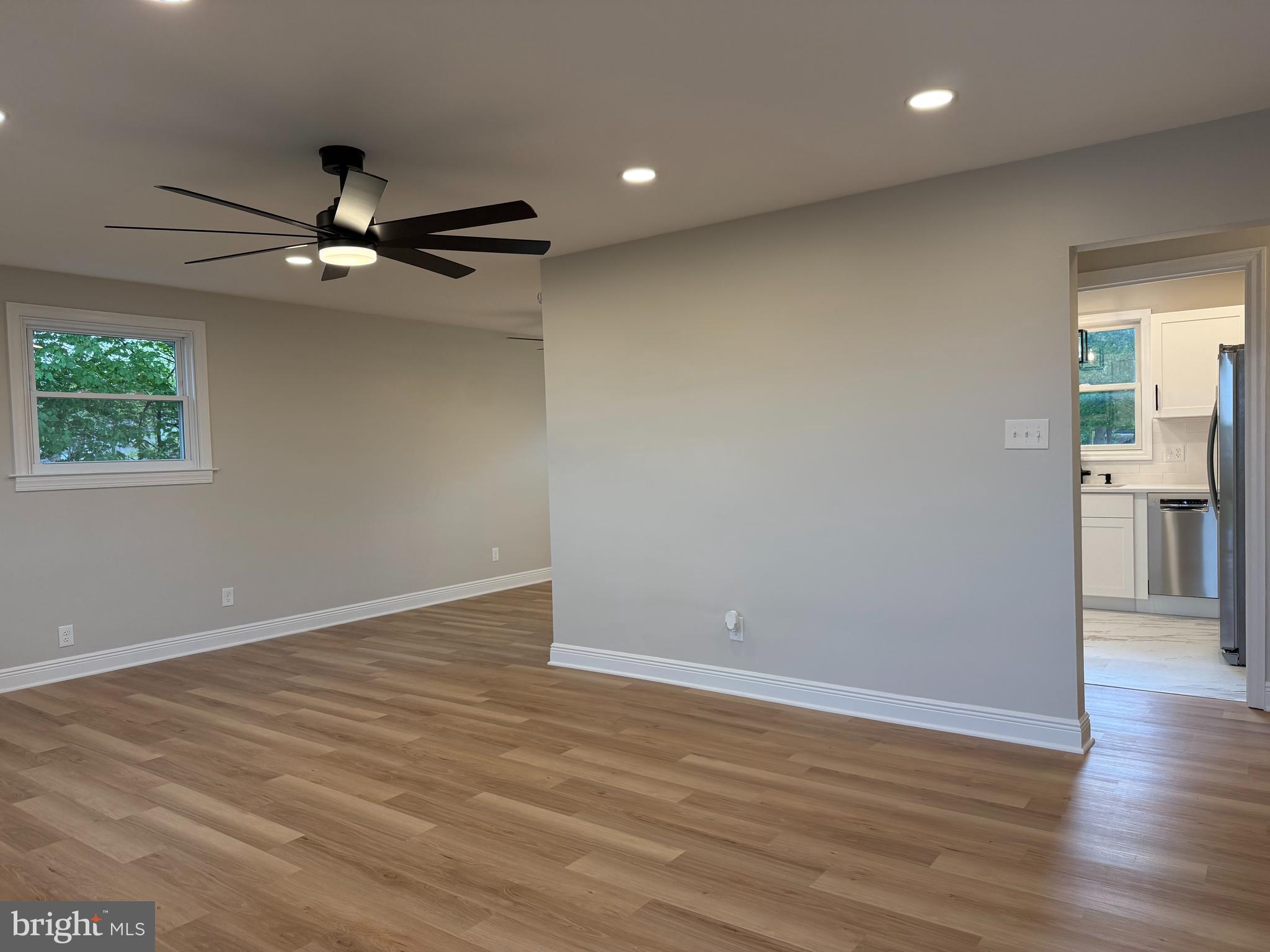 FAIRVIEW - Residential