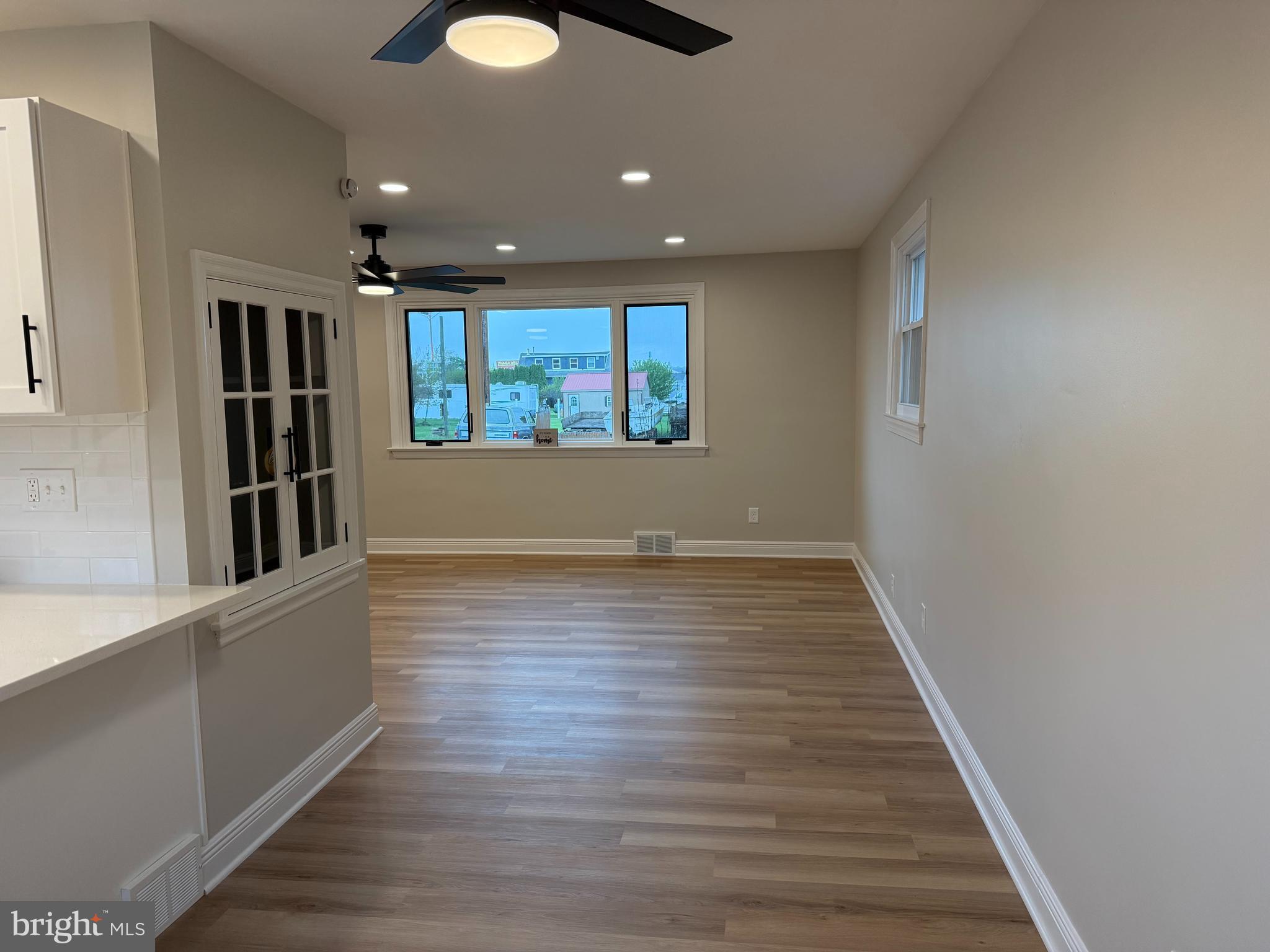 FAIRVIEW - Residential