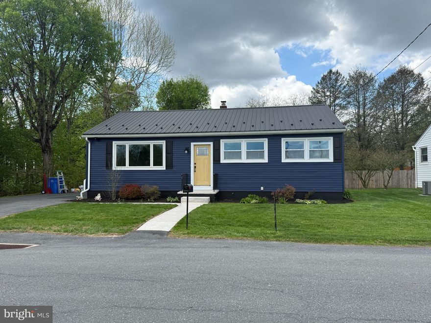 Beautifully renovated ranch home in a prime location just minutes from I-83 and the PA Turnpike—perfect for easy commuting while still enjoying a peaceful setting. This move-in ready gem has been thoughtfully updated from top to bottom, featuring a brand new metal roof for added peace of mind.
Step inside to a stunning, fully redesigned kitchen complete with sleek stainless steel appliances, including a confection oven stove, dishwasher, refrigerator, and microwave, all complemented by elegant quartz countertops and modern finishes that truly stand out. The home also offers a stylishly updated bathroom, Google Nest thermostat, fresh paint throughout, new flooring, and contemporary light fixtures that create a bright, welcoming feel.
Additional conveniences include a dedicated driveway for off-street parking, a storage shed for extra space, and a washer and dryer already in place with a wash sink—making everyday living that much easier.
Out back, enjoy a spacious yard with a creek—an ideal backdrop for relaxing evenings, entertaining guests, or creating your own private outdoor retreat.
This is the kind of home that checks all the boxes—updated, low-maintenance, and truly move-in ready.
Listing agent is the owner.