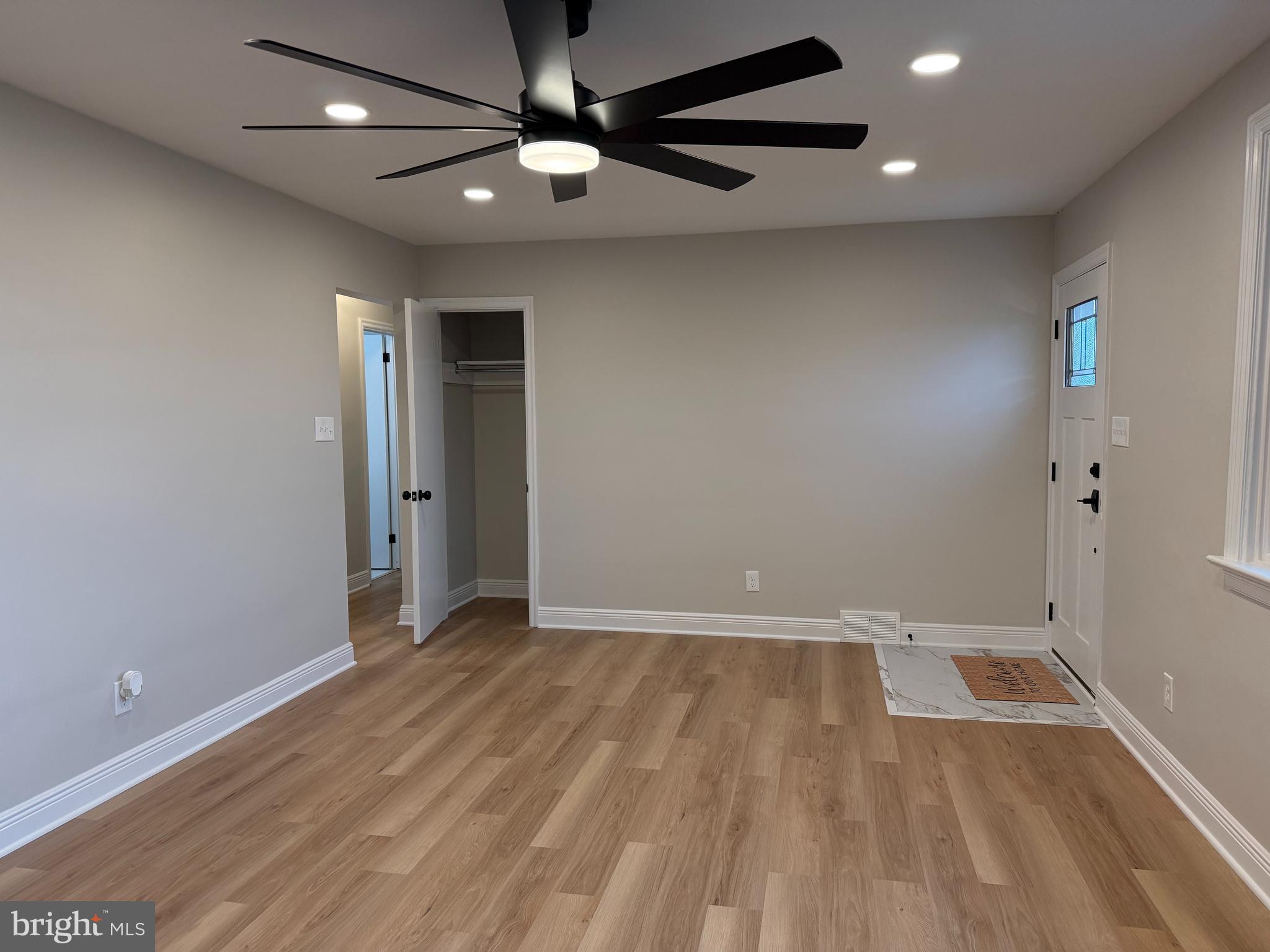 FAIRVIEW - Residential