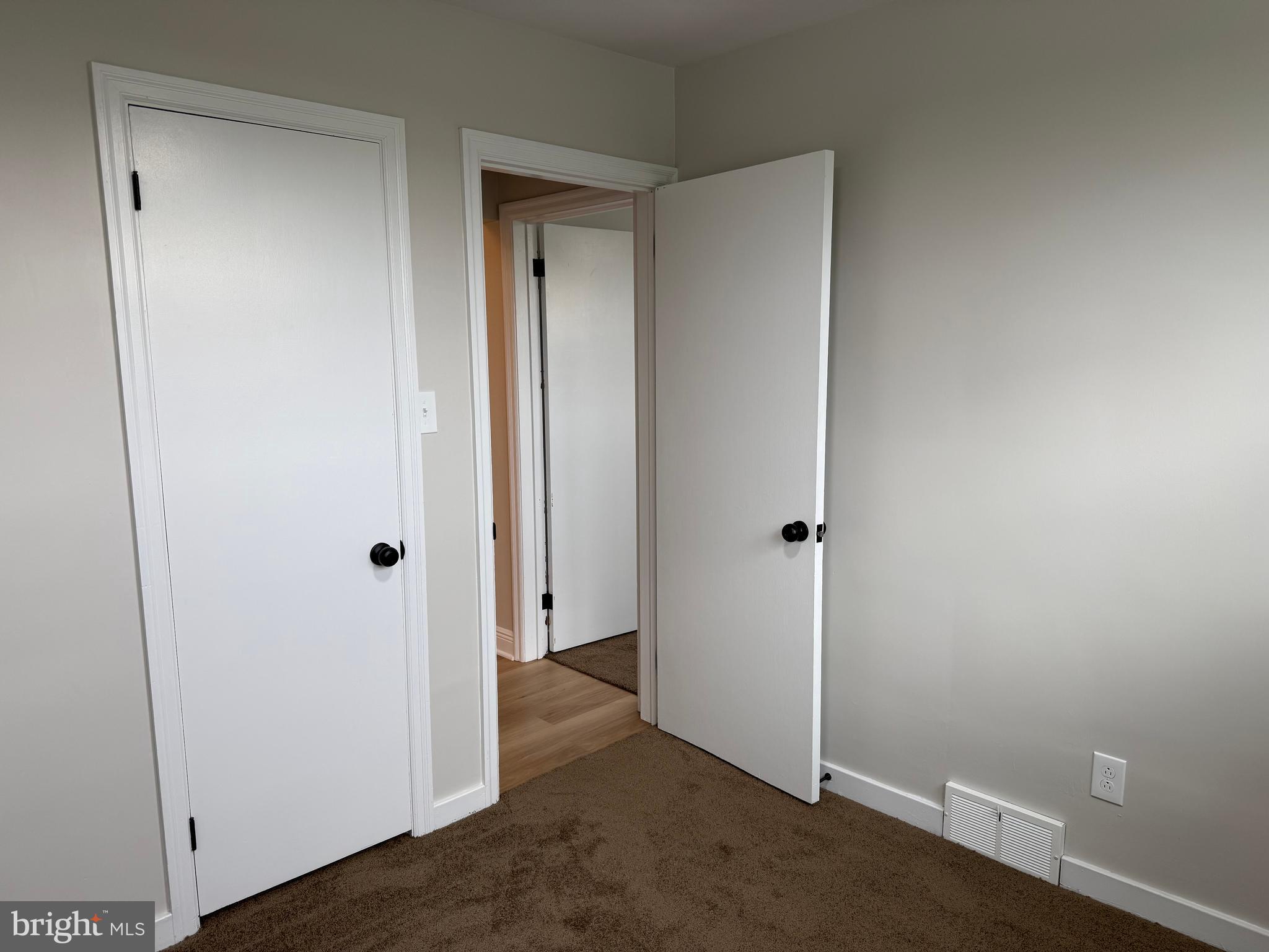 FAIRVIEW - Residential