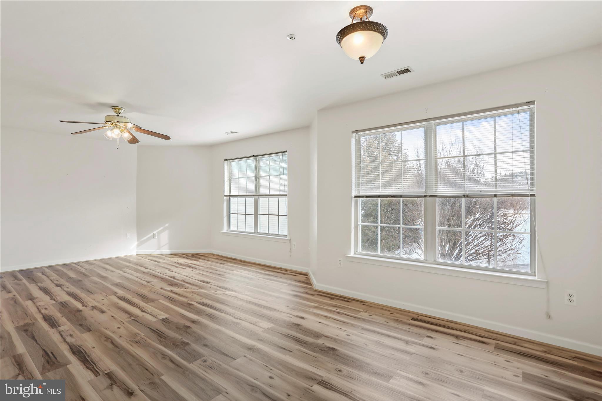 POTOMAC RIDGE - Residential