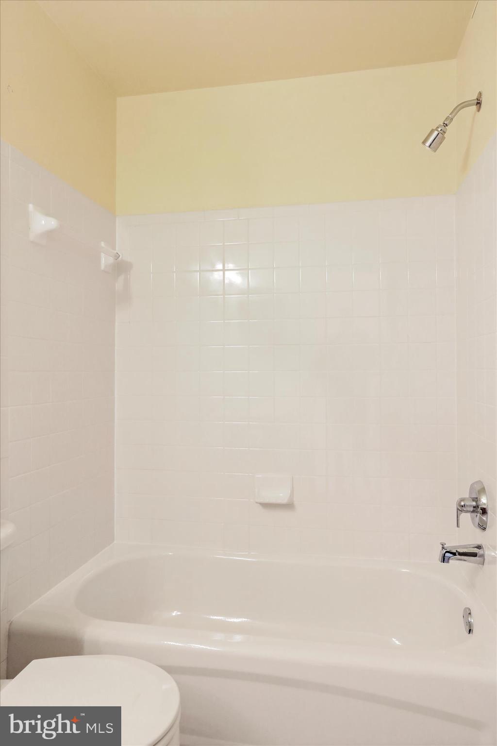 POTOMAC RIDGE - Residential