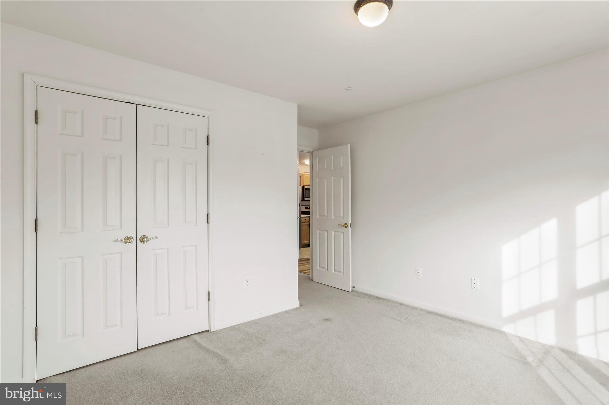 POTOMAC RIDGE - Residential