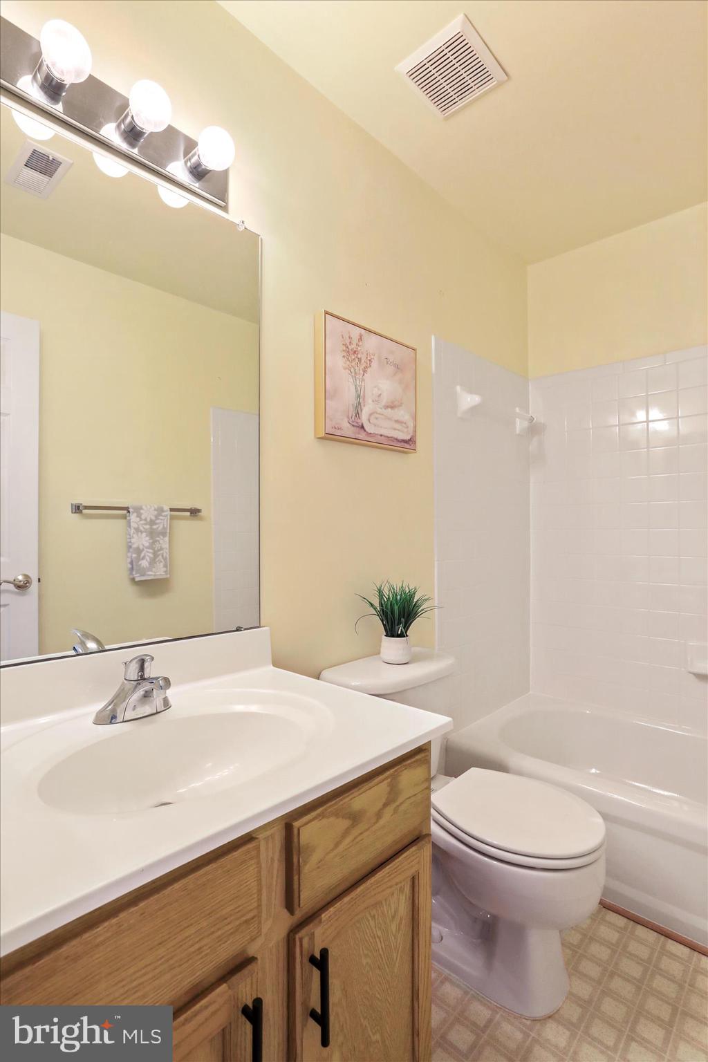 POTOMAC RIDGE - Residential