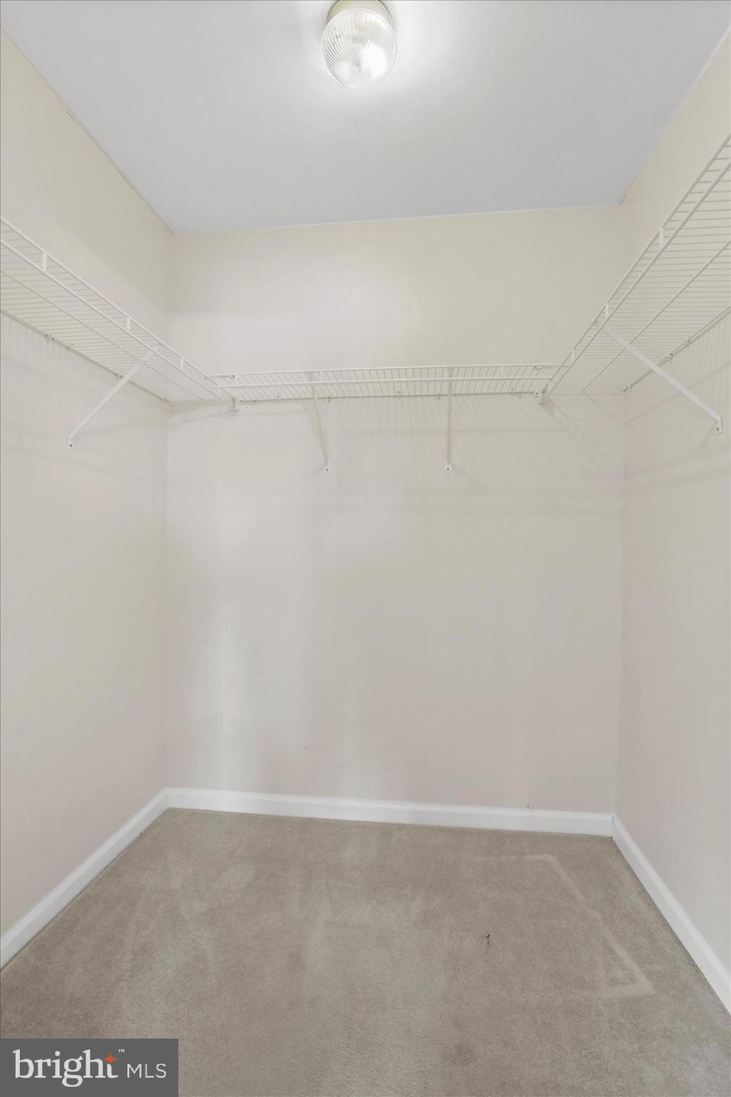 POTOMAC RIDGE - Residential