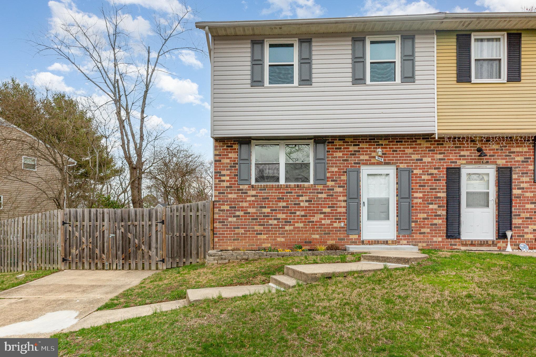 WILLOUGHBY WOODS - Residential