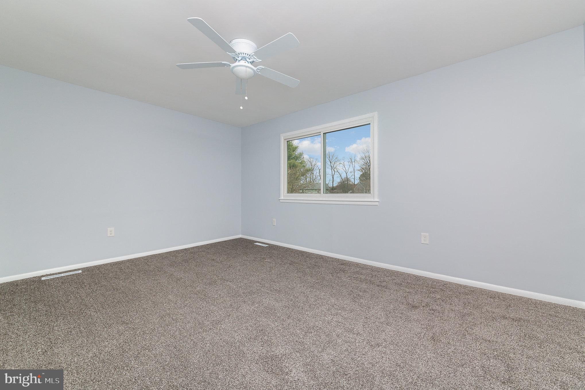 WILLOUGHBY WOODS - Residential