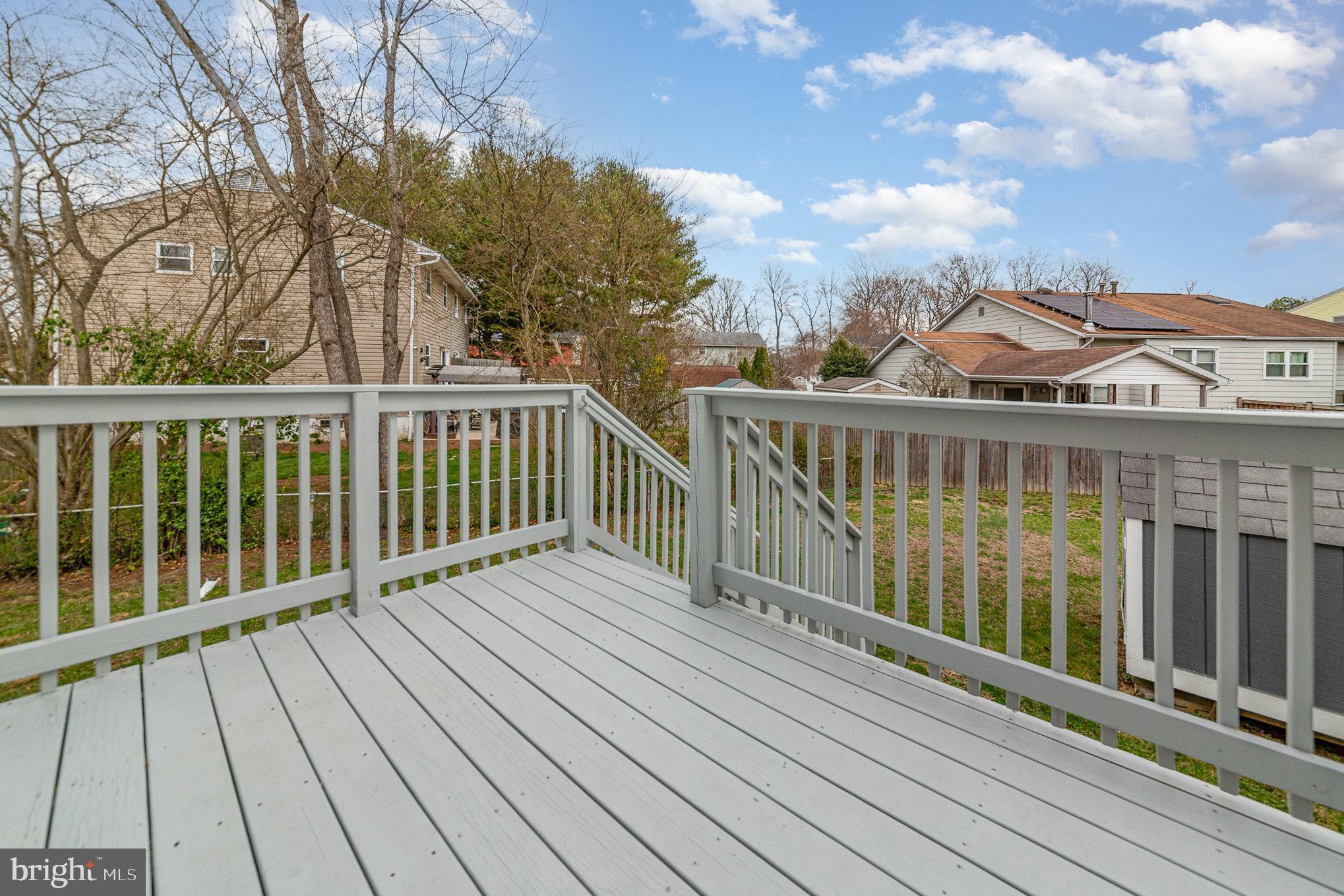 WILLOUGHBY WOODS - Residential