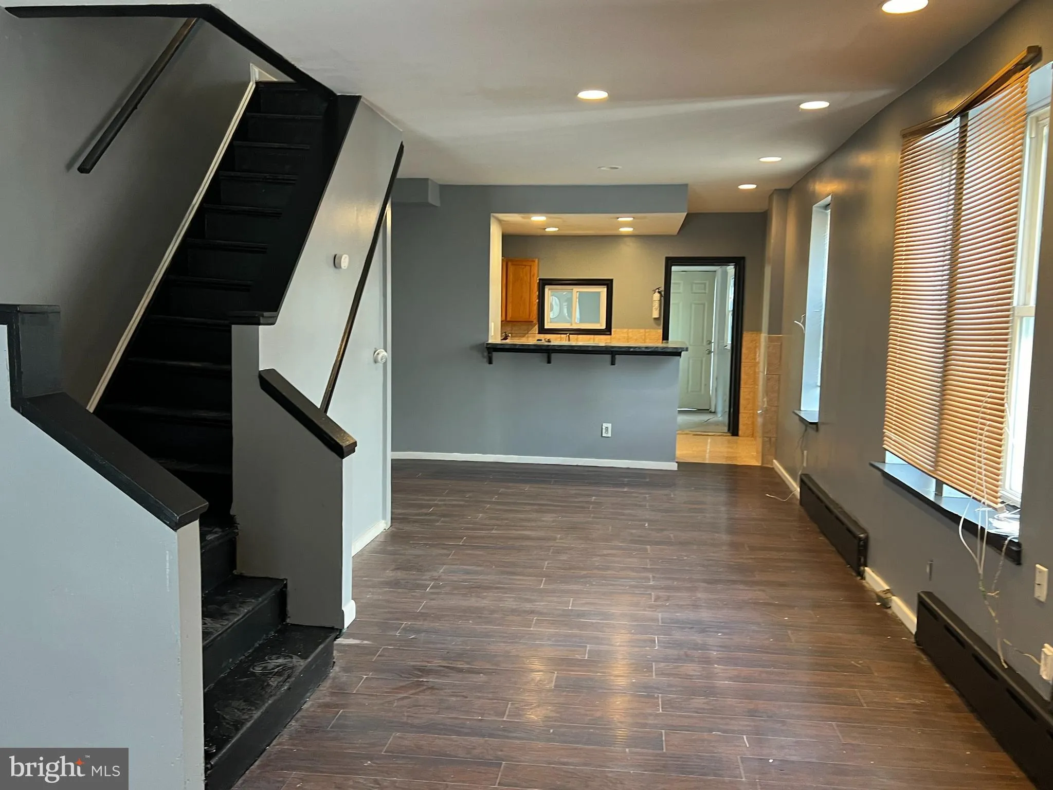 Philadelphia, Pennsylvania 19142, United States, 3 Bedrooms Bedrooms, ,1 BathroomBathrooms,Residential,Active,44931