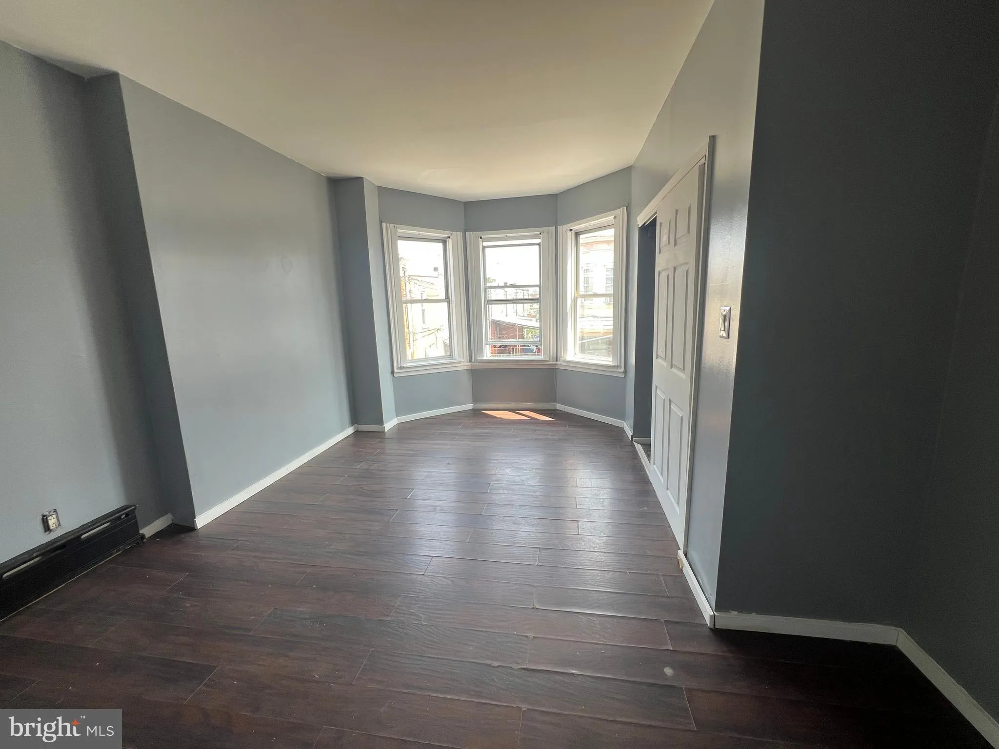 Philadelphia, Pennsylvania 19142, United States, 3 Bedrooms Bedrooms, ,1 BathroomBathrooms,Residential,Active,44931