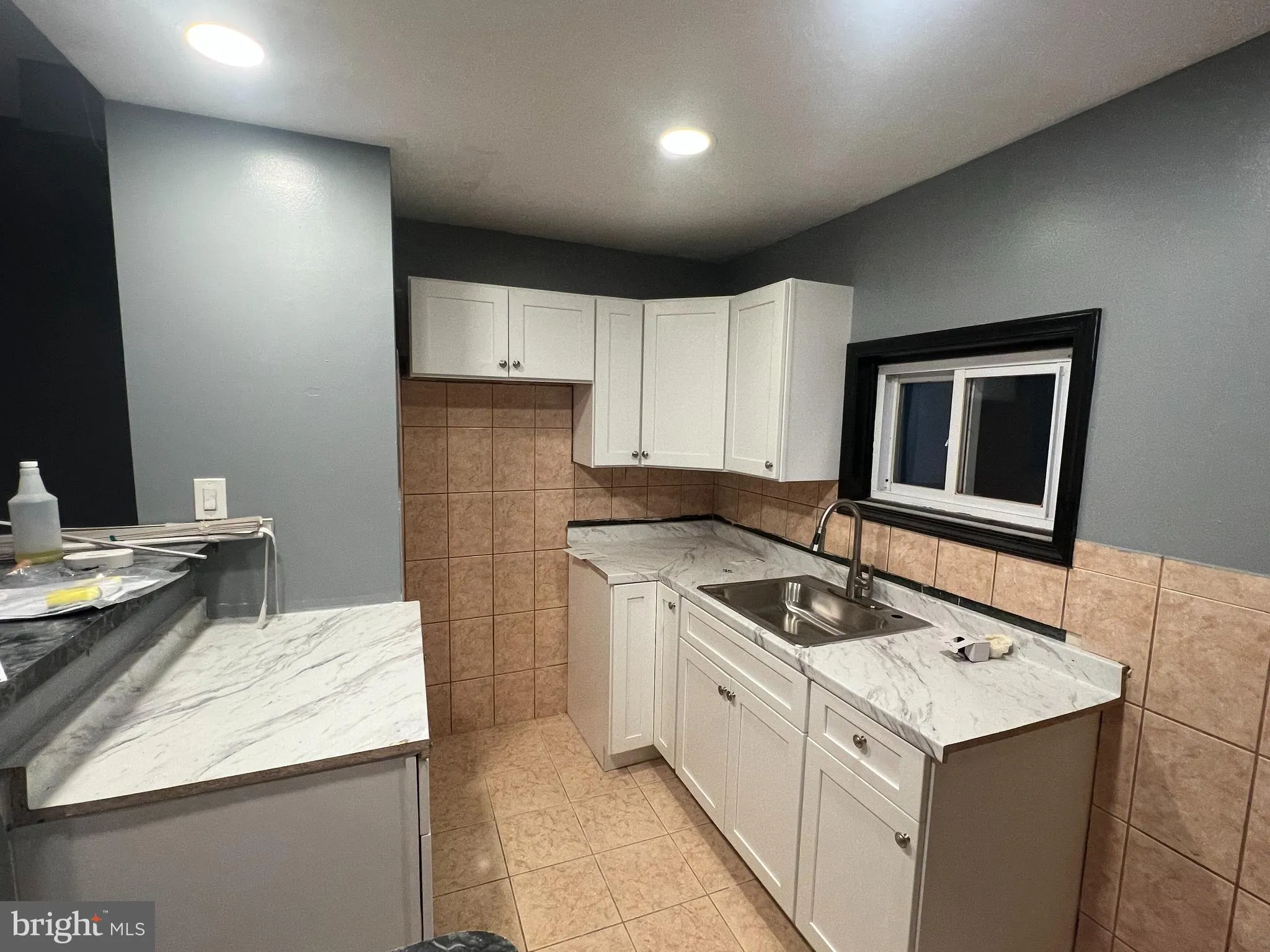 Philadelphia, Pennsylvania 19142, United States, 3 Bedrooms Bedrooms, ,1 BathroomBathrooms,Residential,Active,44931