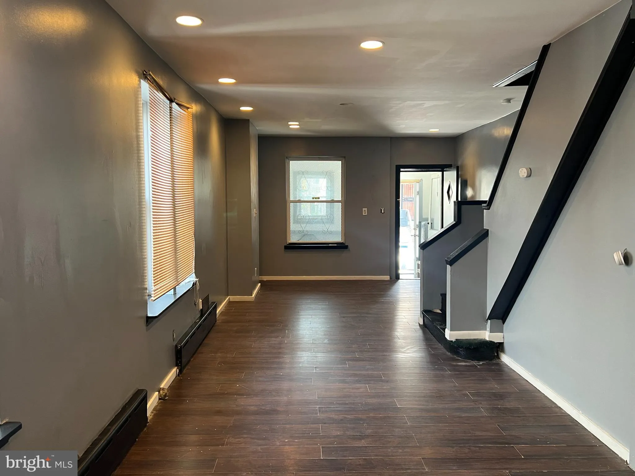 Philadelphia, Pennsylvania 19142, United States, 3 Bedrooms Bedrooms, ,1 BathroomBathrooms,Residential,Active,44931