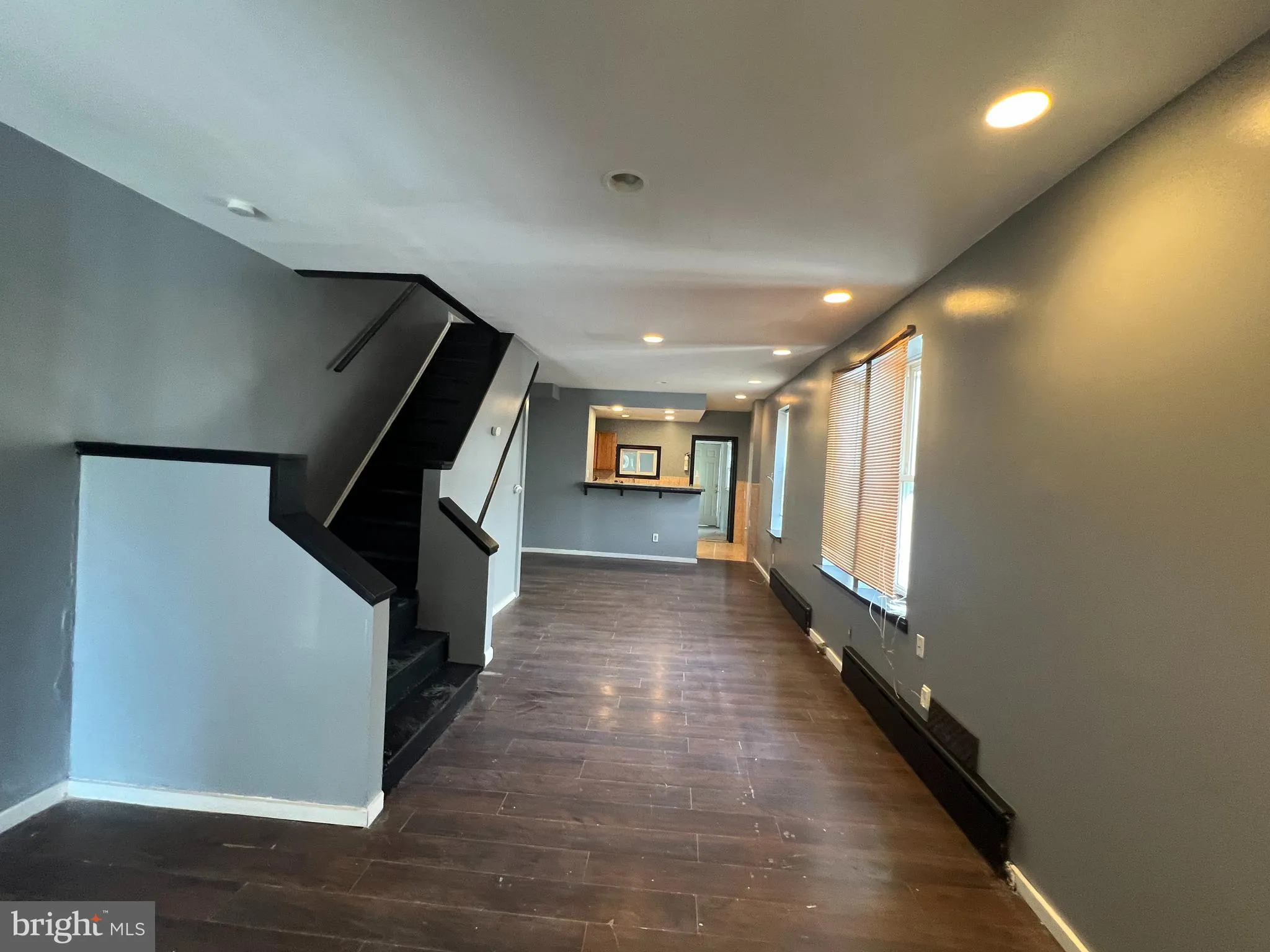 Philadelphia, Pennsylvania 19142, United States, 3 Bedrooms Bedrooms, ,1 BathroomBathrooms,Residential,Active,44931