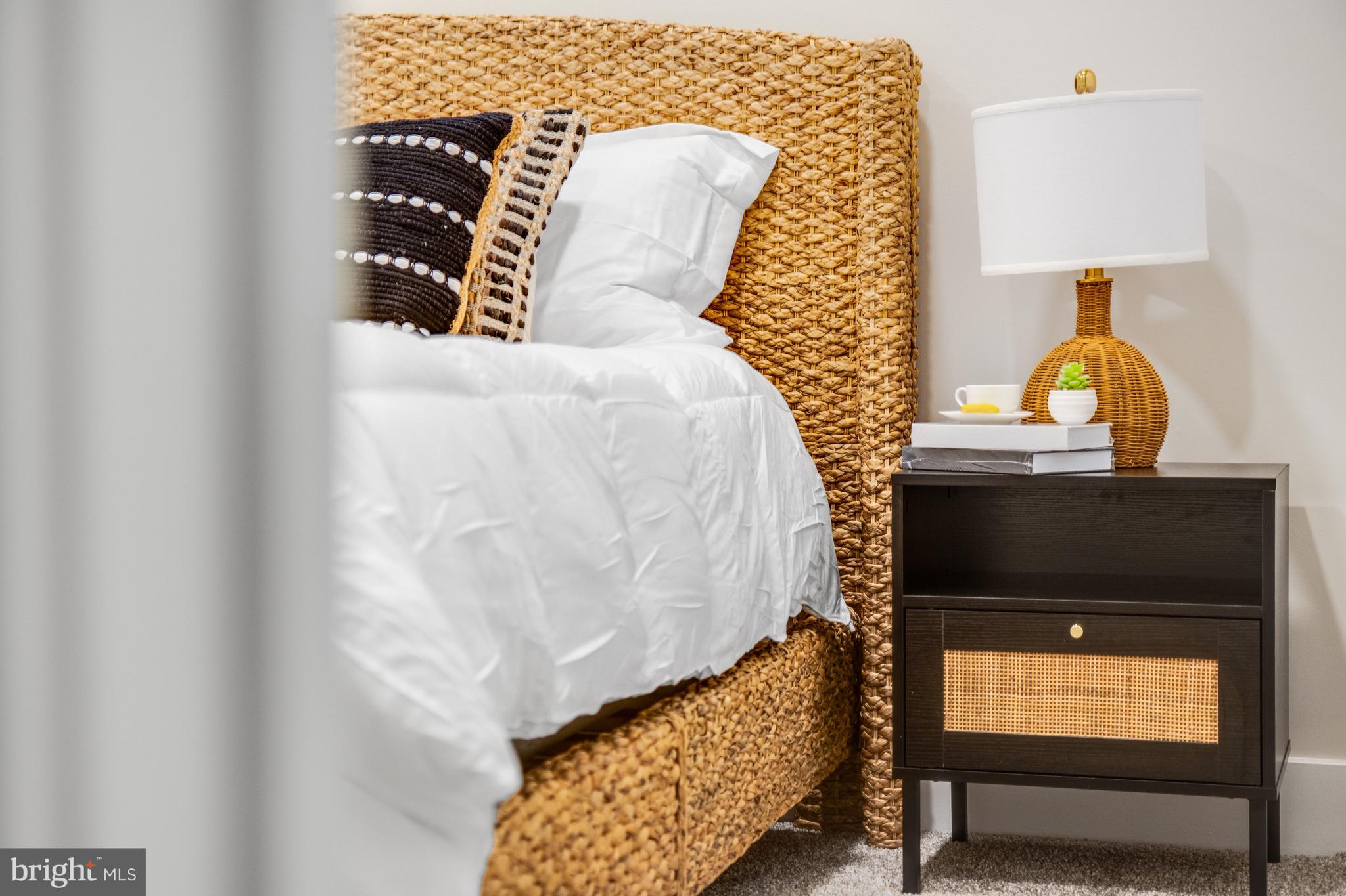 FLATS AT COASTAL STATION - Residential