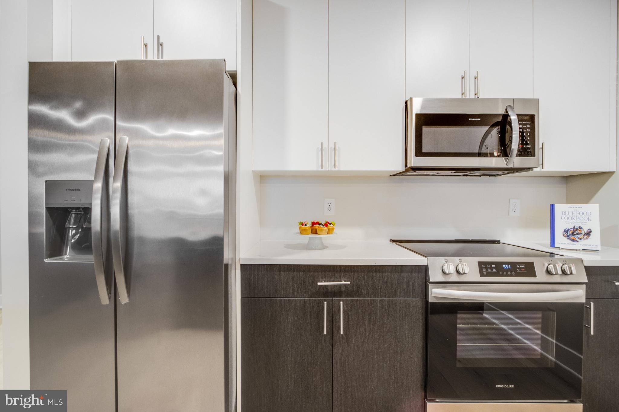 FLATS AT COASTAL STATION - Residential