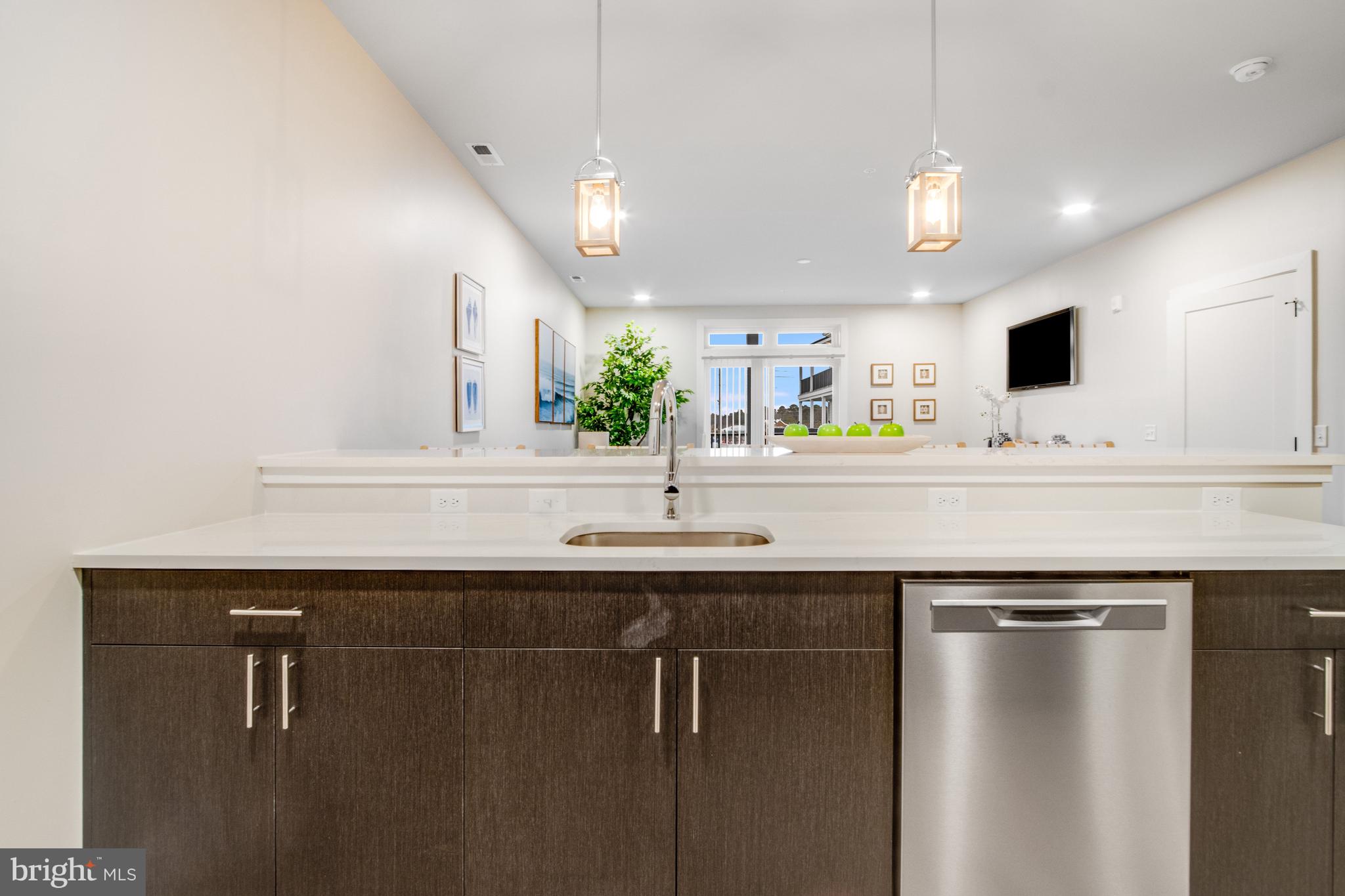 FLATS AT COASTAL STATION - Residential