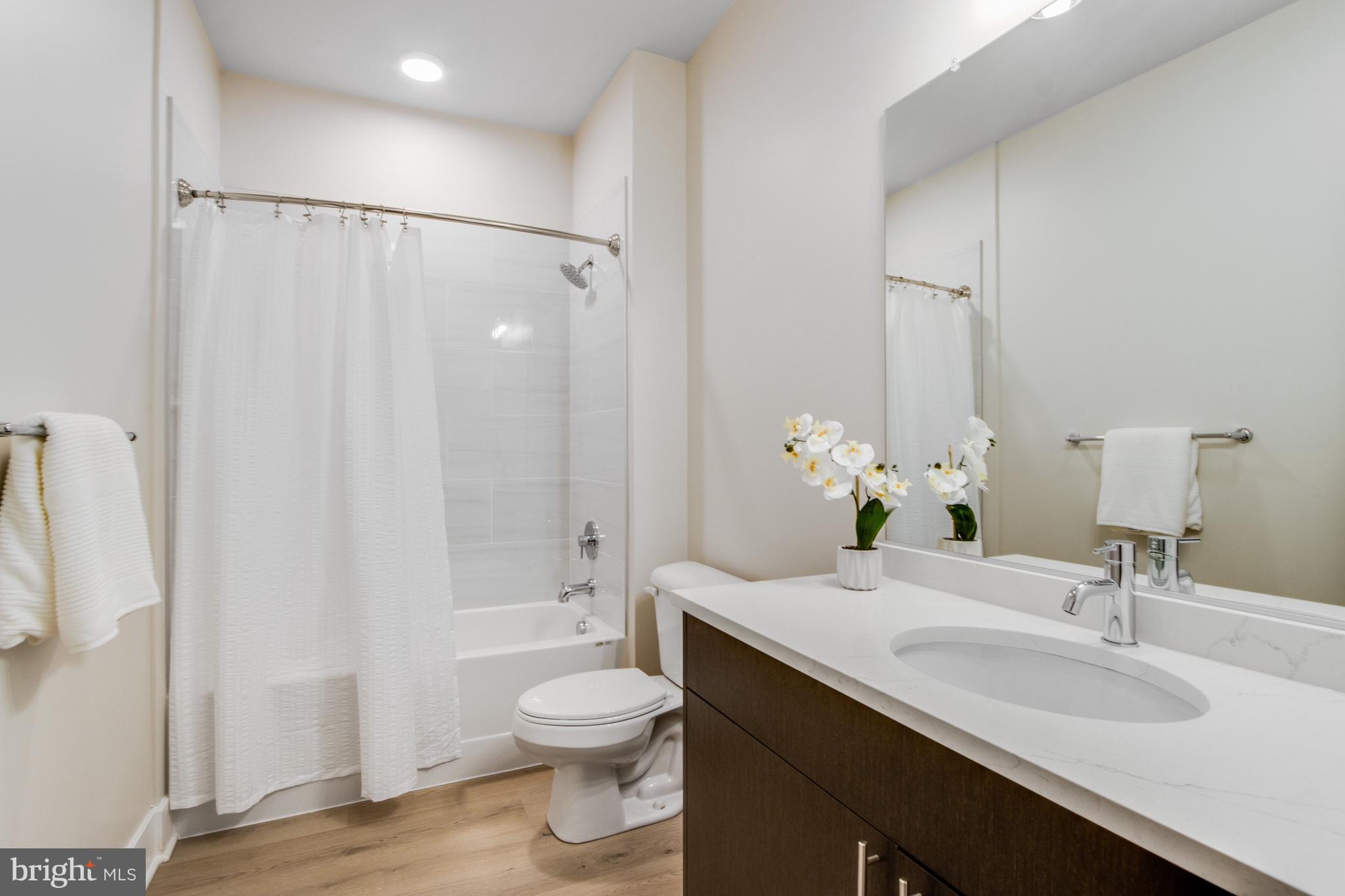 FLATS AT COASTAL STATION - Residential