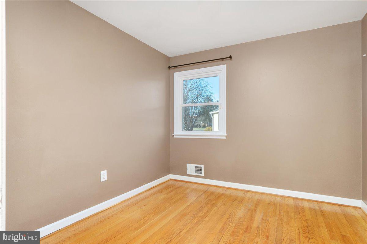 MONOCACY VILLAGE - Residential