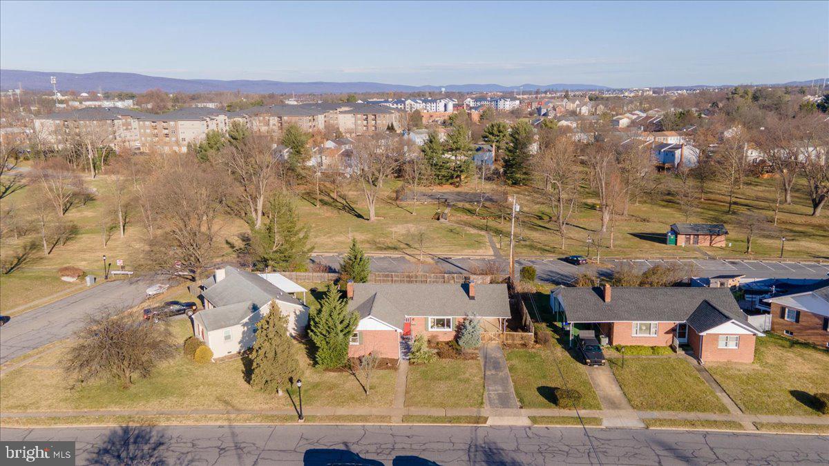 MONOCACY VILLAGE - Residential