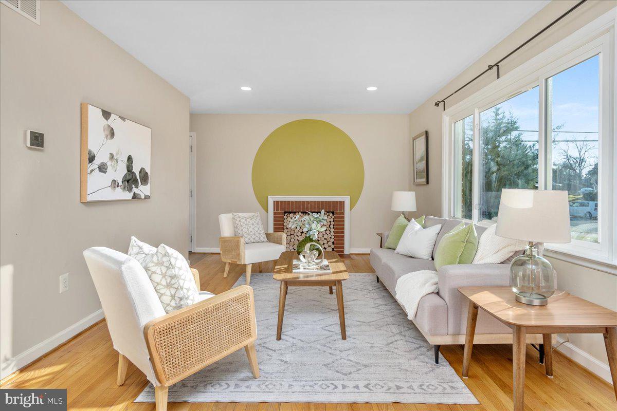 MONOCACY VILLAGE - Residential