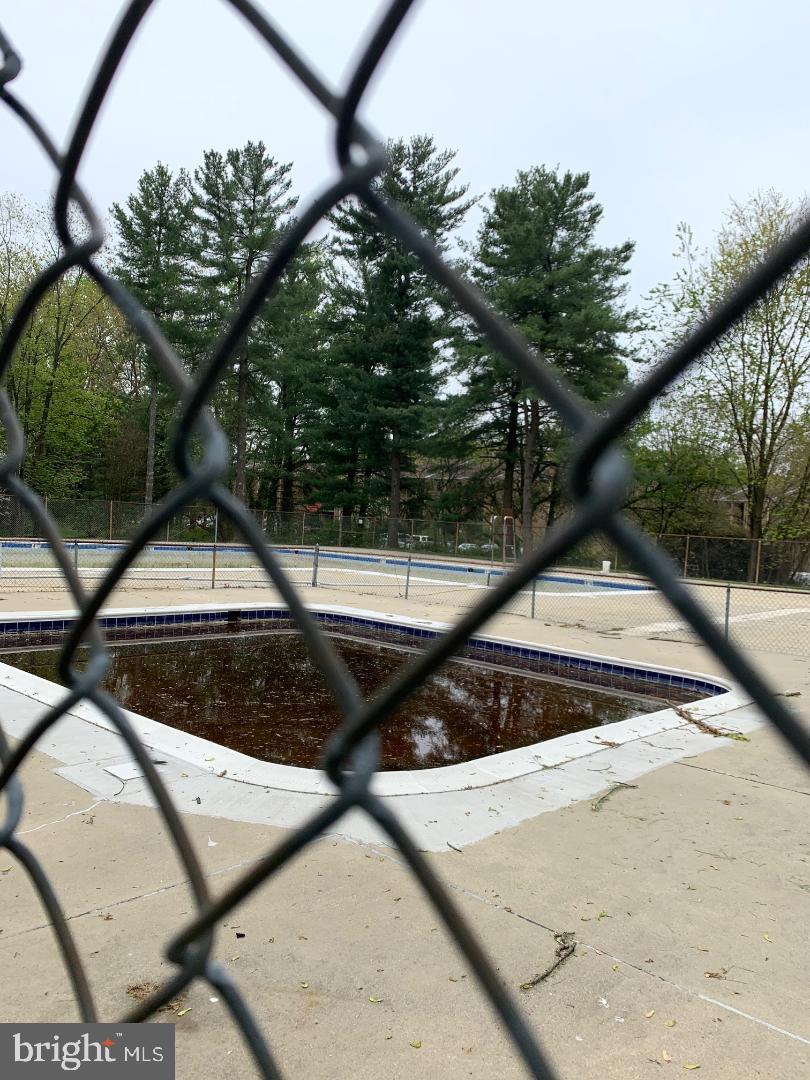 GRAND BEL MANOR - Residential