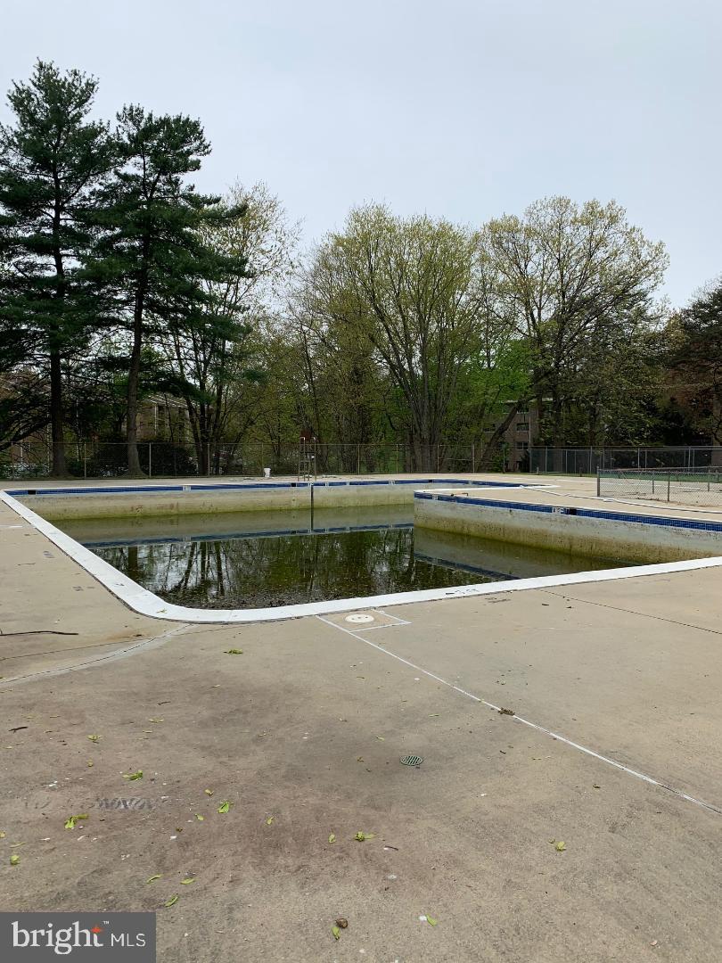 GRAND BEL MANOR - Residential