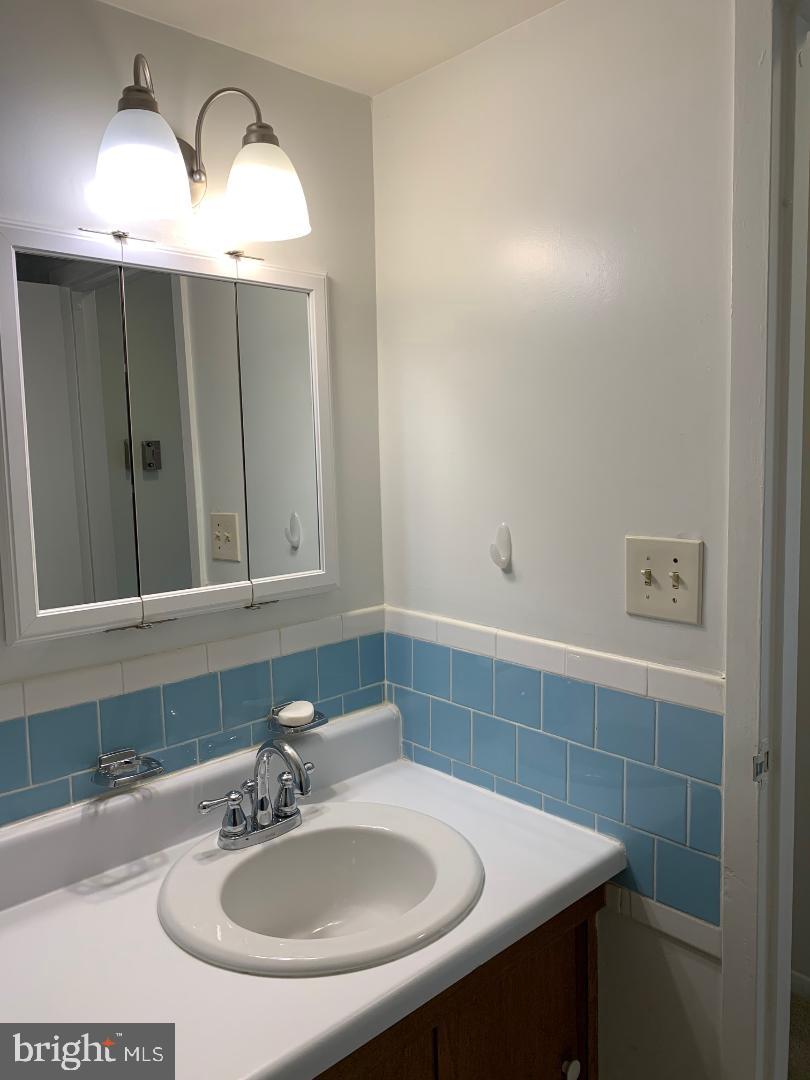 GRAND BEL MANOR - Residential