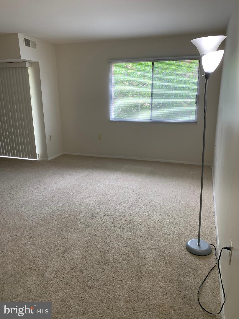 GRAND BEL MANOR - Residential