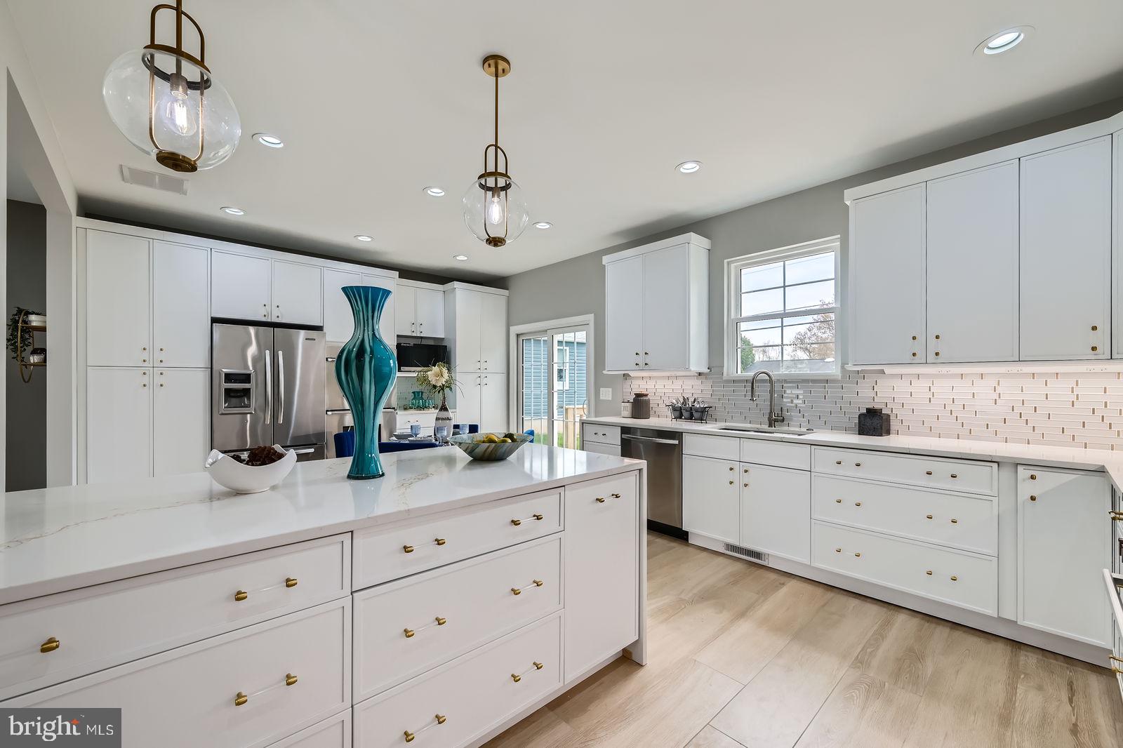 SMITH AVENUE - Residential
