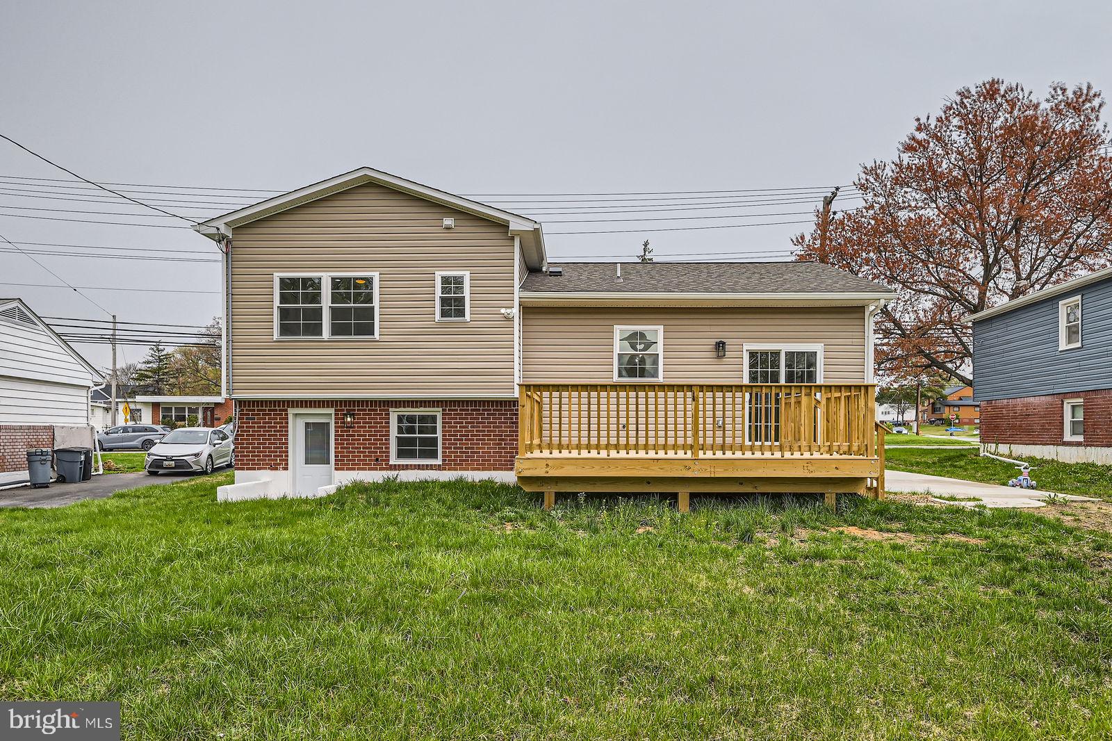 SMITH AVENUE - Residential