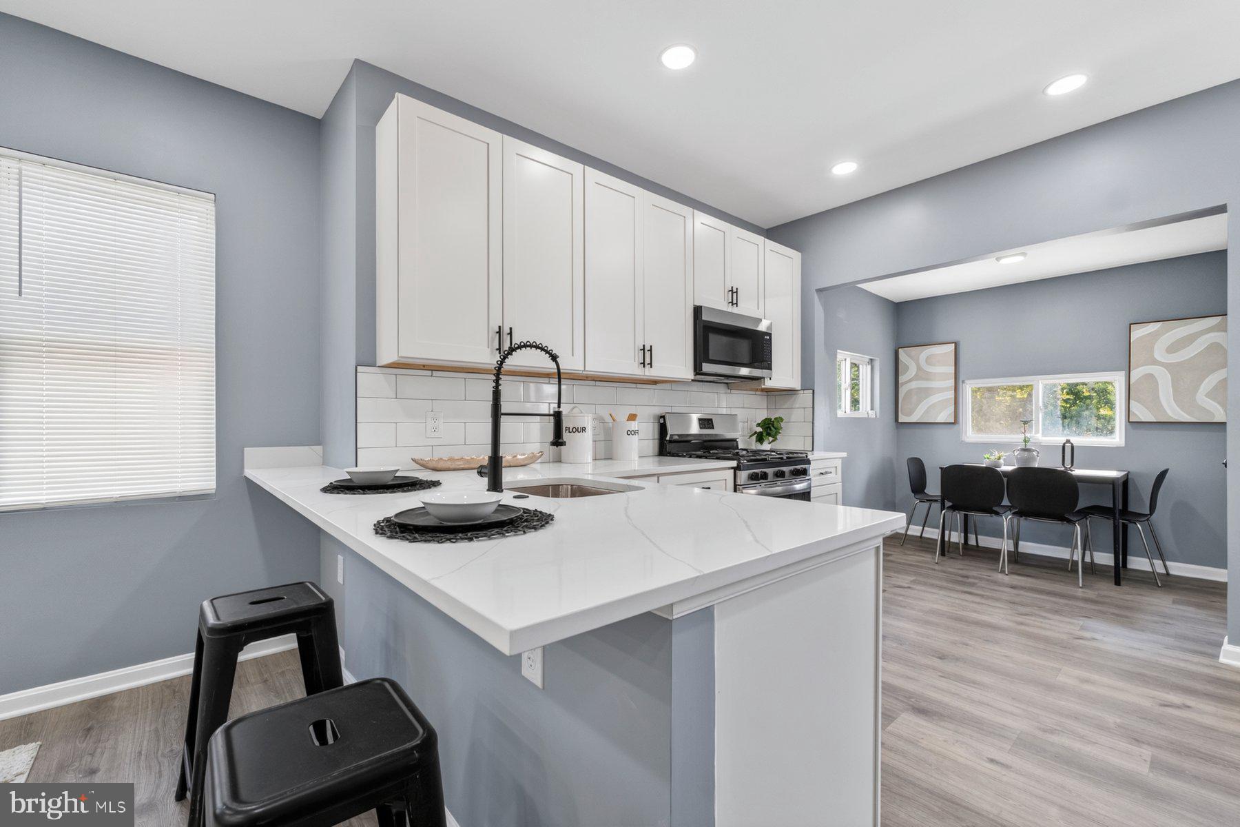 NORTH HALETHORPE - Residential