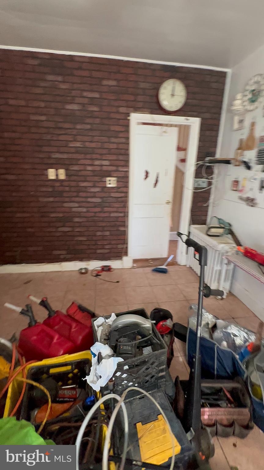 GWYNN OAK - Residential